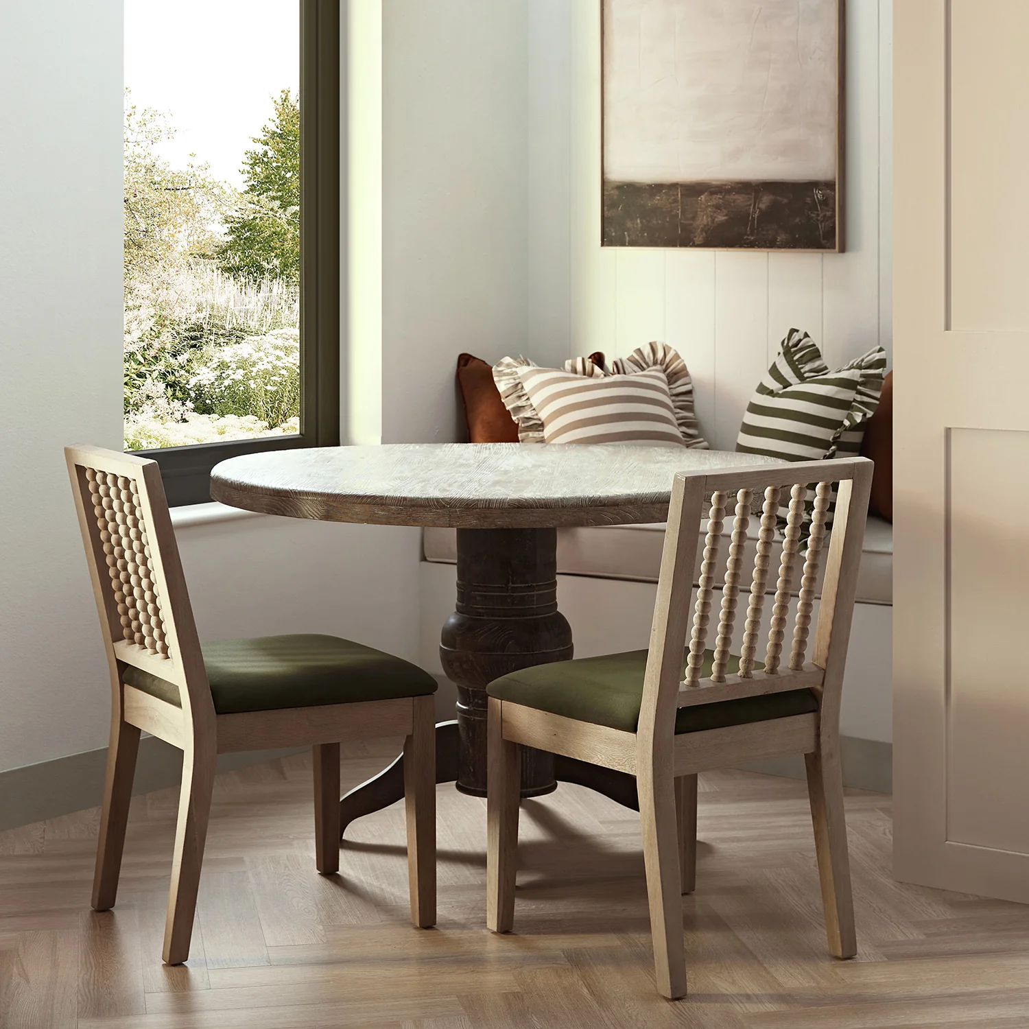 Hemingford Set of 2 Moss Green Velvet Bobbin Spindle Washed Oak Dining Chairs - Image 2