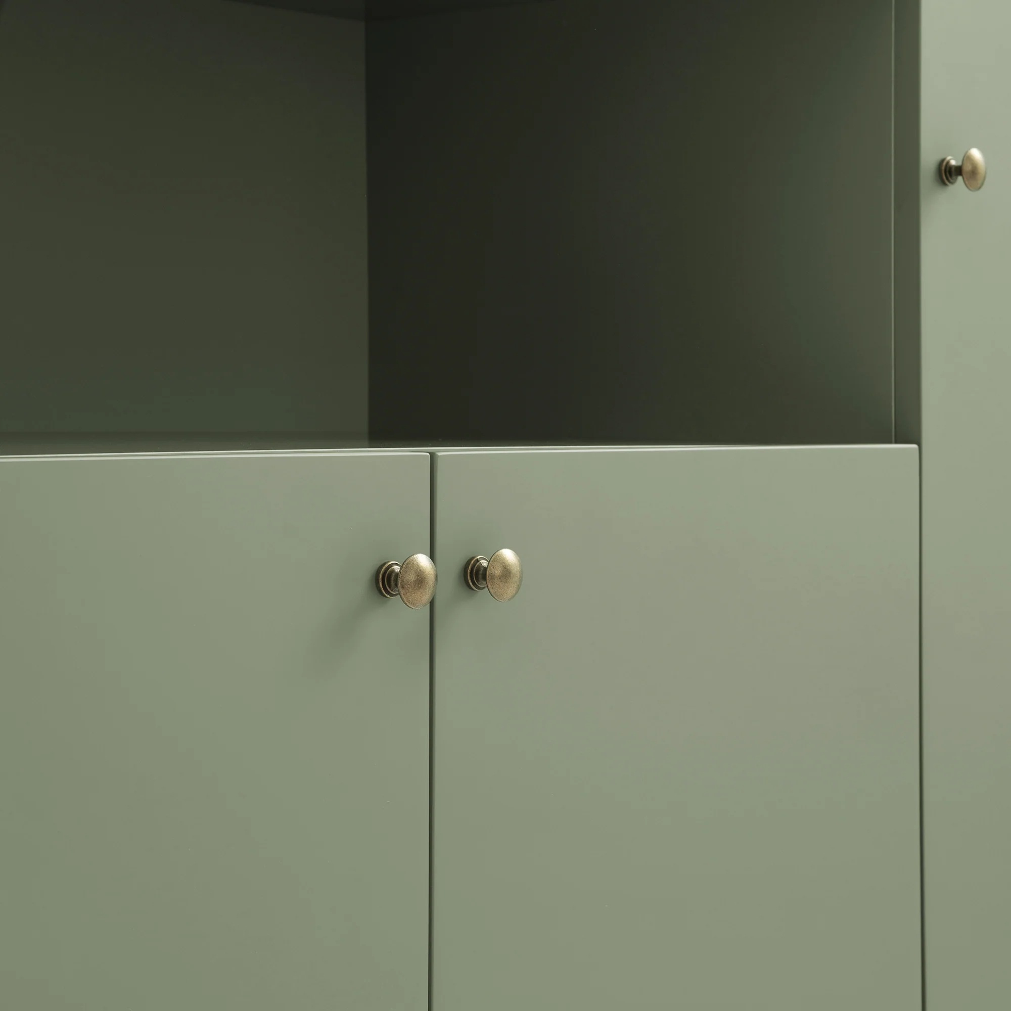 Henley Scalloped Edge 150cm Wide Sideboard with Open Shelf, Sage Green - Image 15