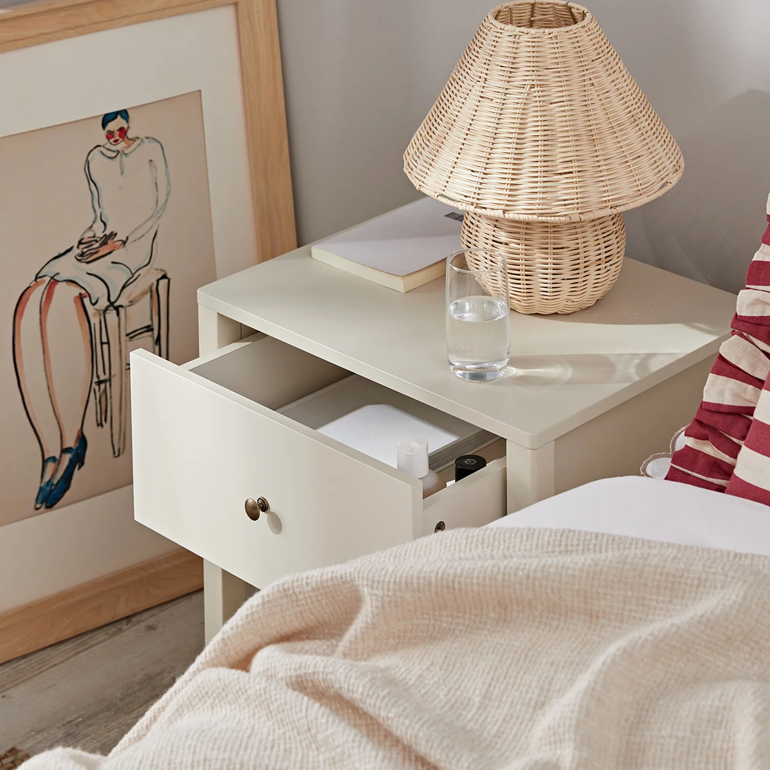 Henley Scalloped Edge Bedside Table with Drawer, Light Sand - Image 3