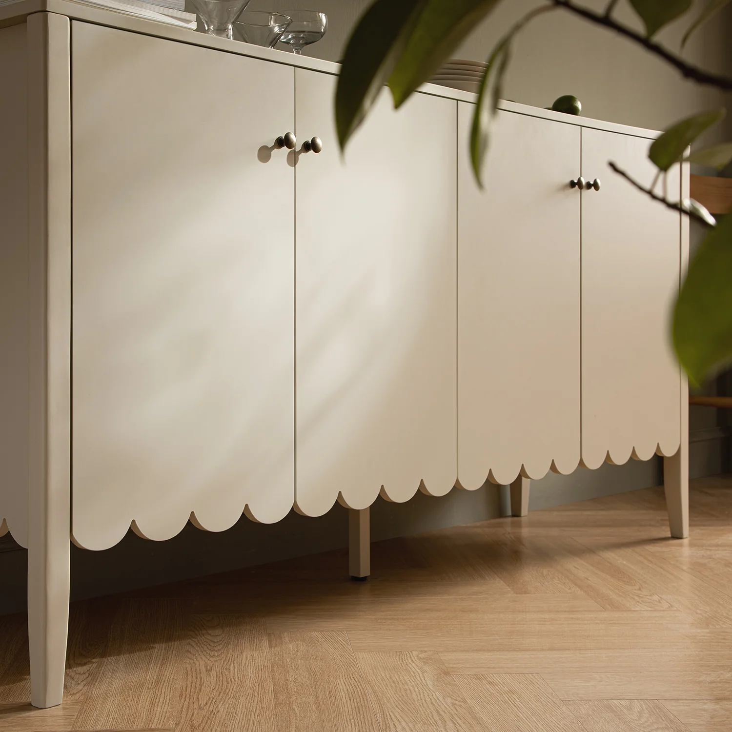 Henley Scalloped Edge 150cm Wide Sideboard, Light Sand - Image 5