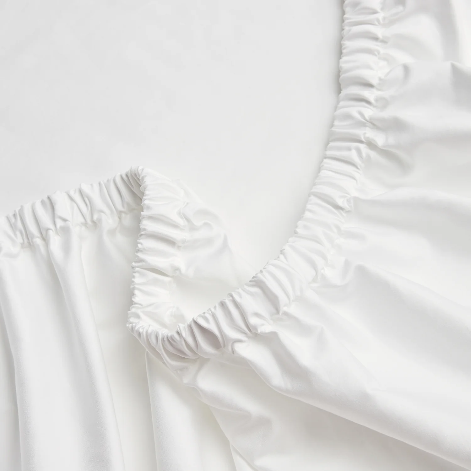 Hotel Collection 400 Thread Count Cotton Sateen Deep Fitted Sheet - White - Image 2