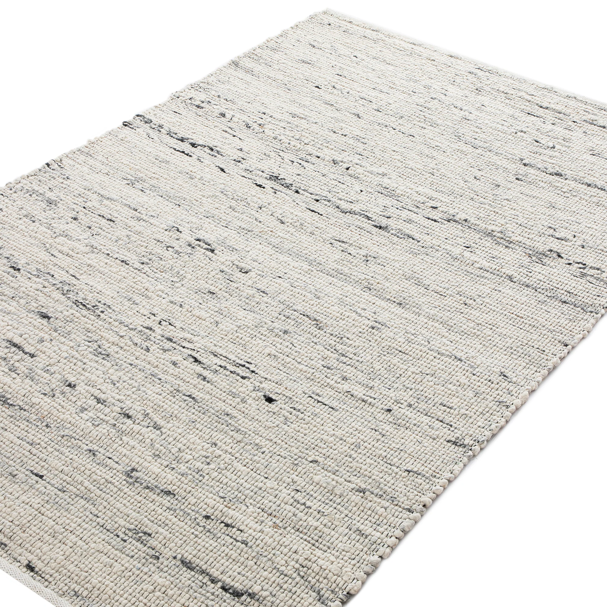 Indra Light Grey Handwoven Wool Rug - Image 3