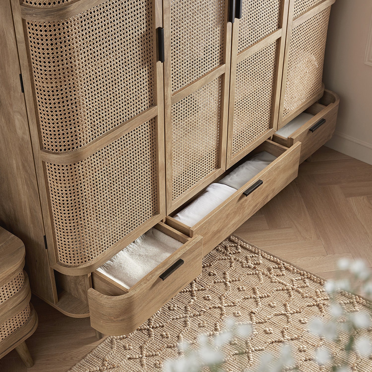 Izzy Curved Rattan 4-Door Wardrobe, Natural - Image 5
