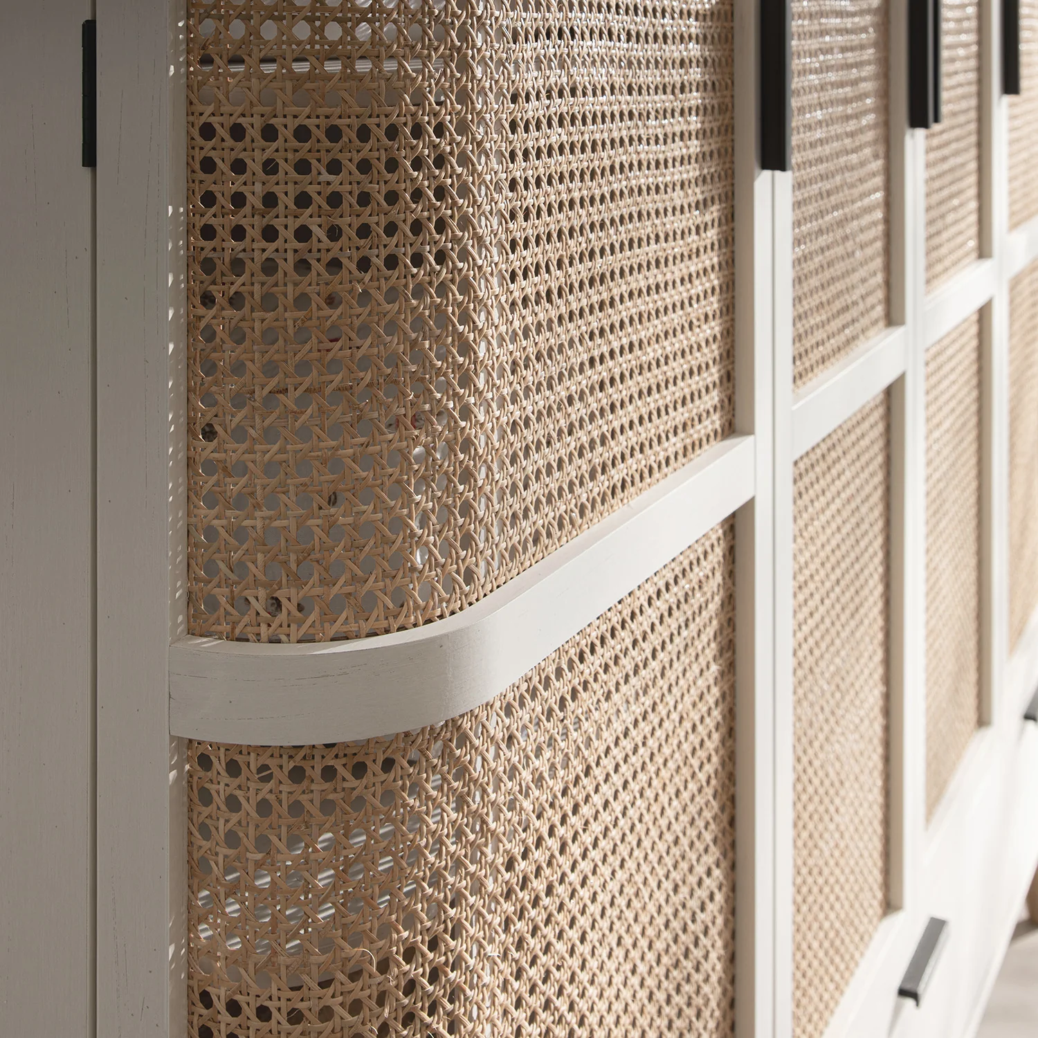 Izzy Curved Rattan 4-Door Wardrobe, White - Image 6