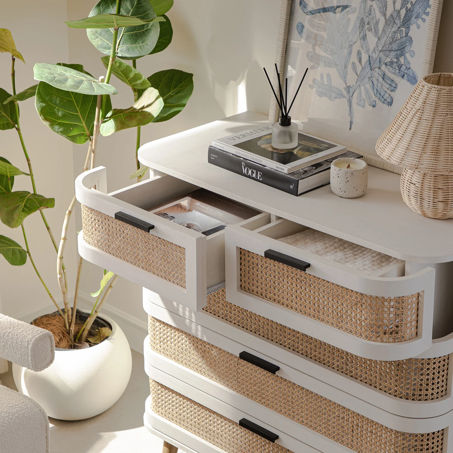 Izzy Curved Rattan Chest of 5 Drawers, White - Image 4