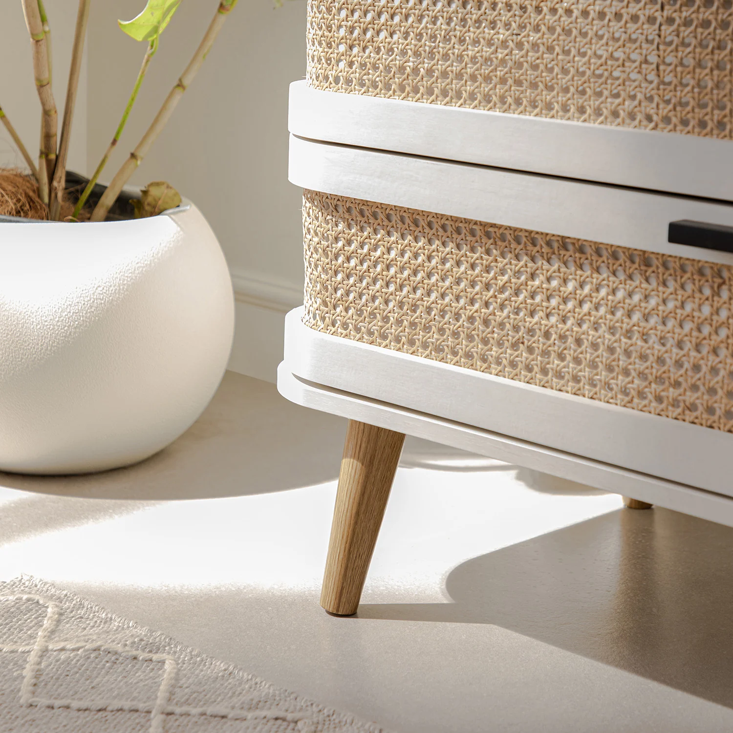 Izzy Curved Rattan Chest of 5 Drawers, White - Image 6
