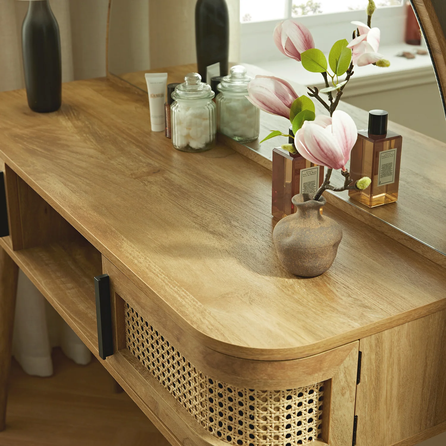 Izzy Curved Rattan Dressing Table, Natural - Image 4