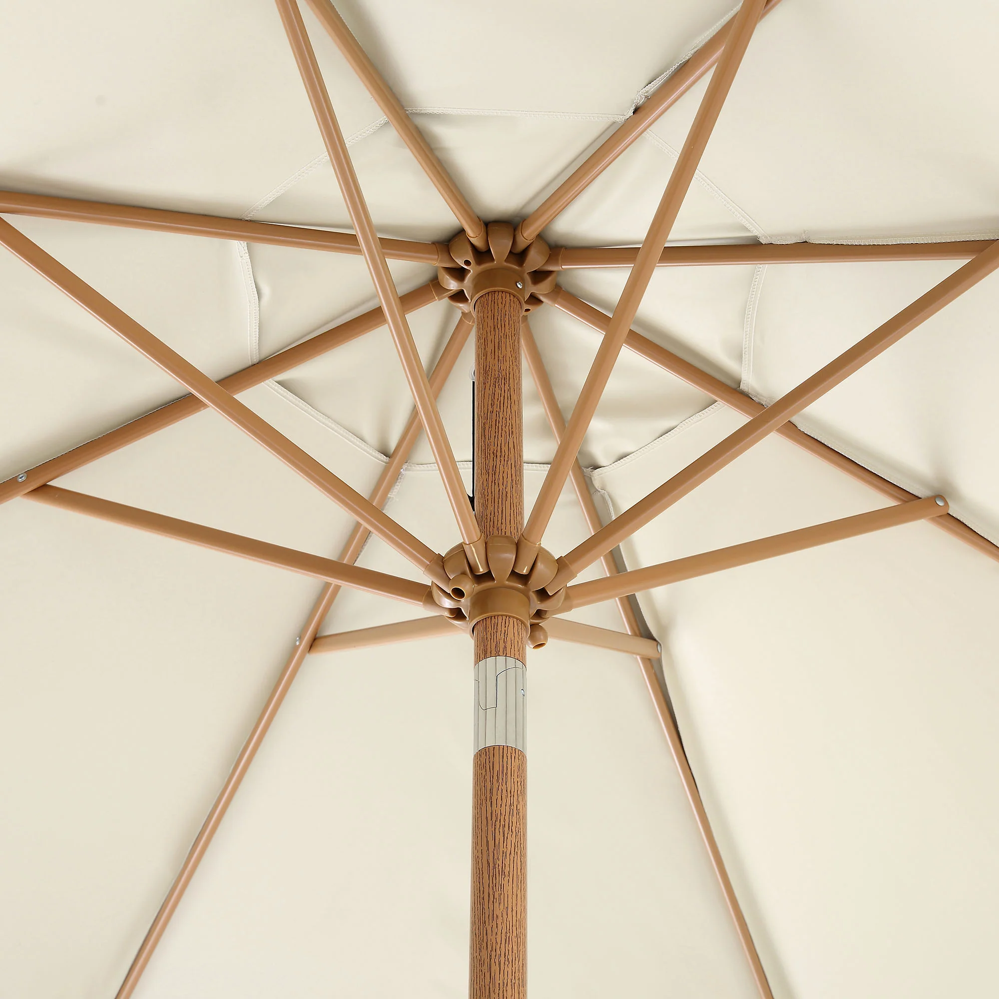 Kisses 2.6M Octagonal Parasol with Aluminium Tilt - Image 10