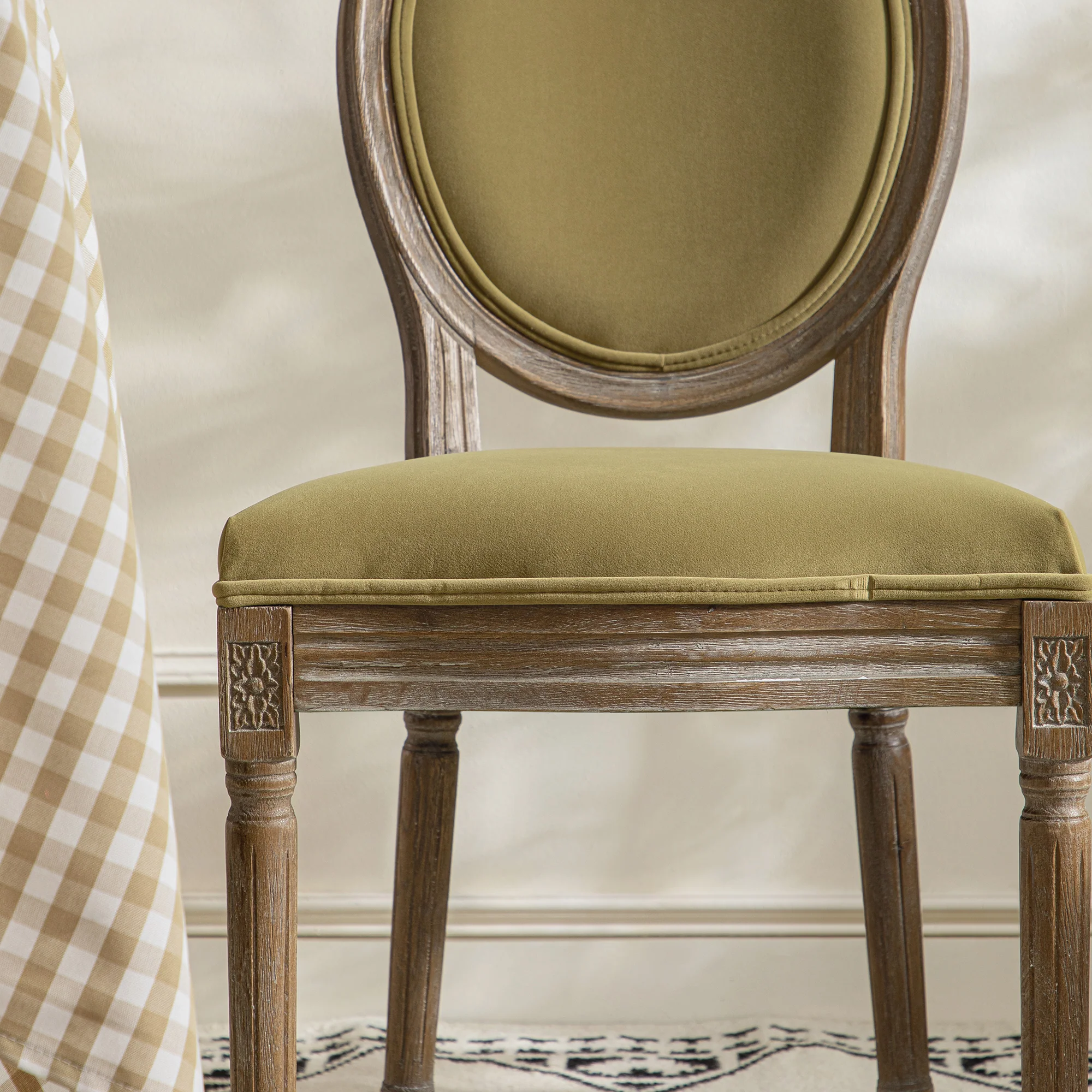 Lainston Set of 2 Classic Weathered Oak Dining Chairs, Fudge Velvet - Image 4