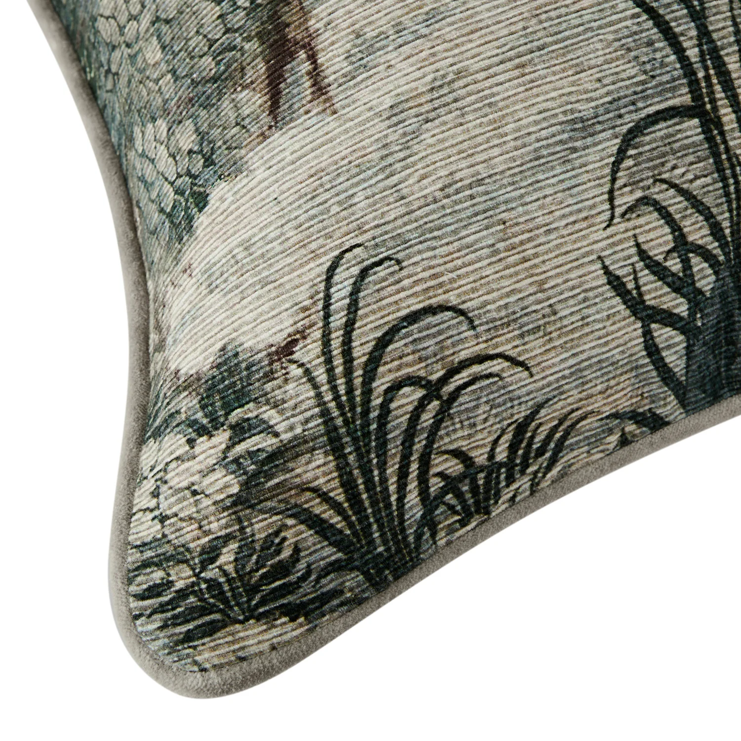 Le Bayeux Annecy Ribbed Cotton Tapestry Cushion - Image 5