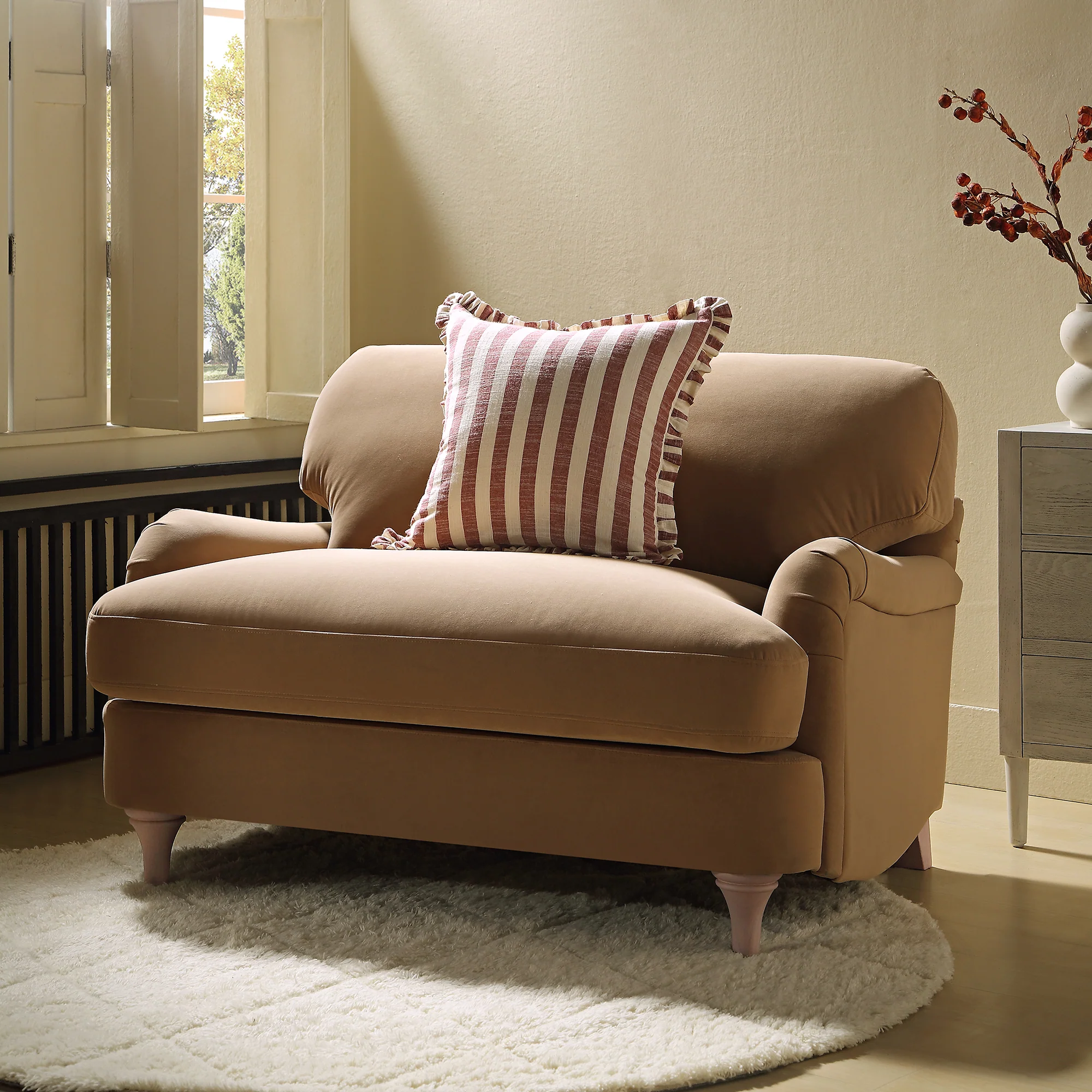 Lexi Hand Tufted New Zealand Wool Round Rug - Image 2
