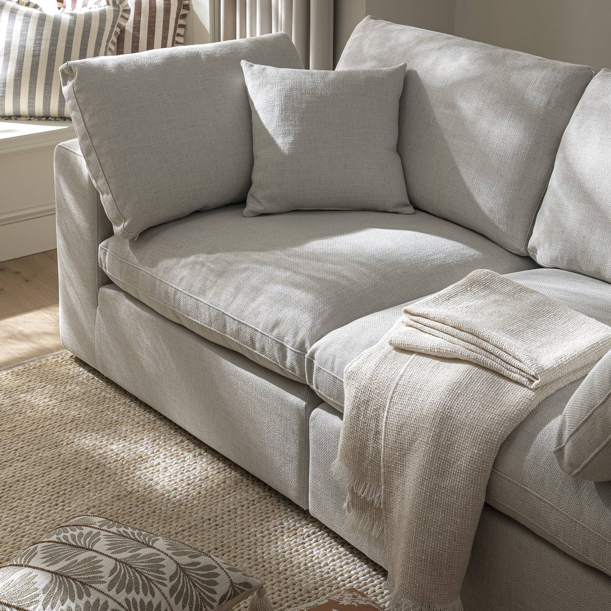 Lutyens Light Grey Linen Blend Modular Sofa, 2-Piece - Image 4