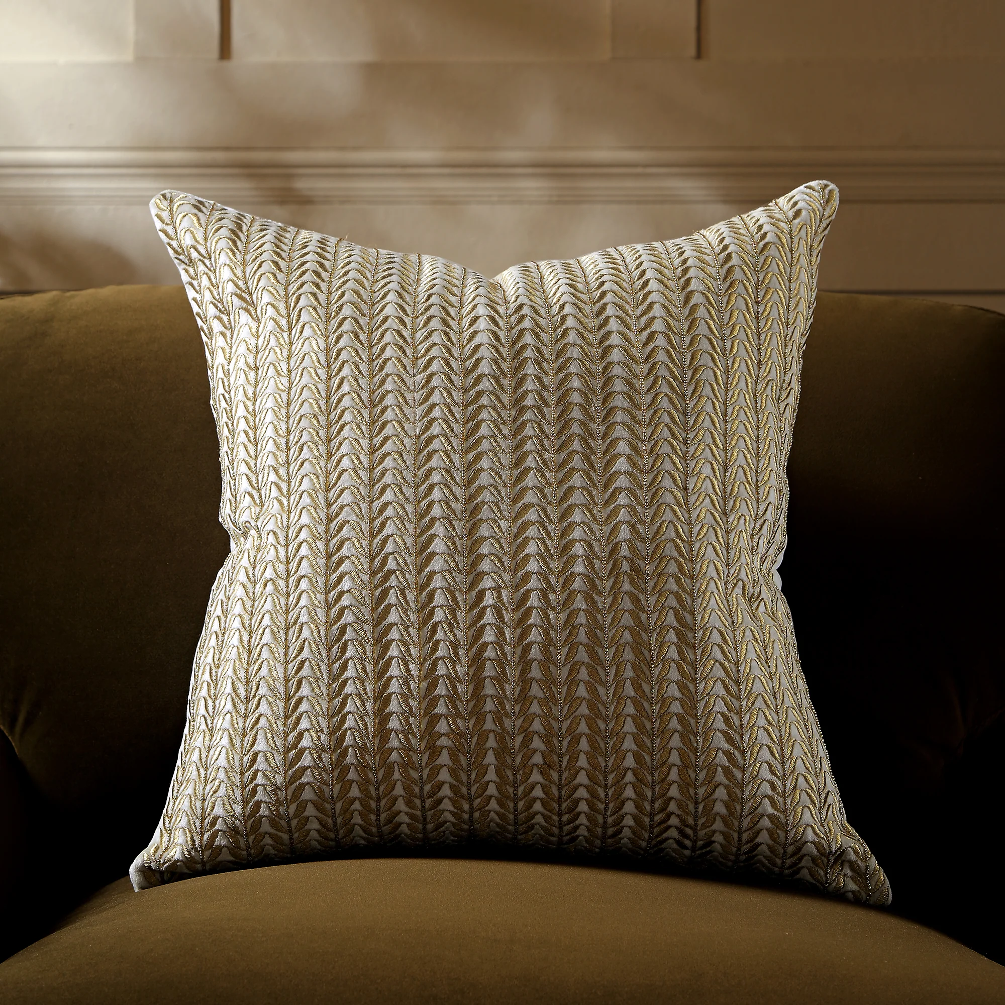 Luxe Collection Jasmine Hand Beaded Velvet Cushion - Image 2