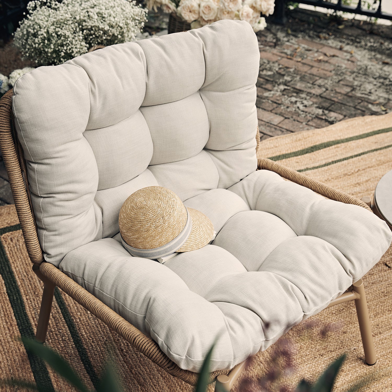 Marlowe 2-Seater Wicker and Aluminium Frame Bistro Set, Natural - Image 6