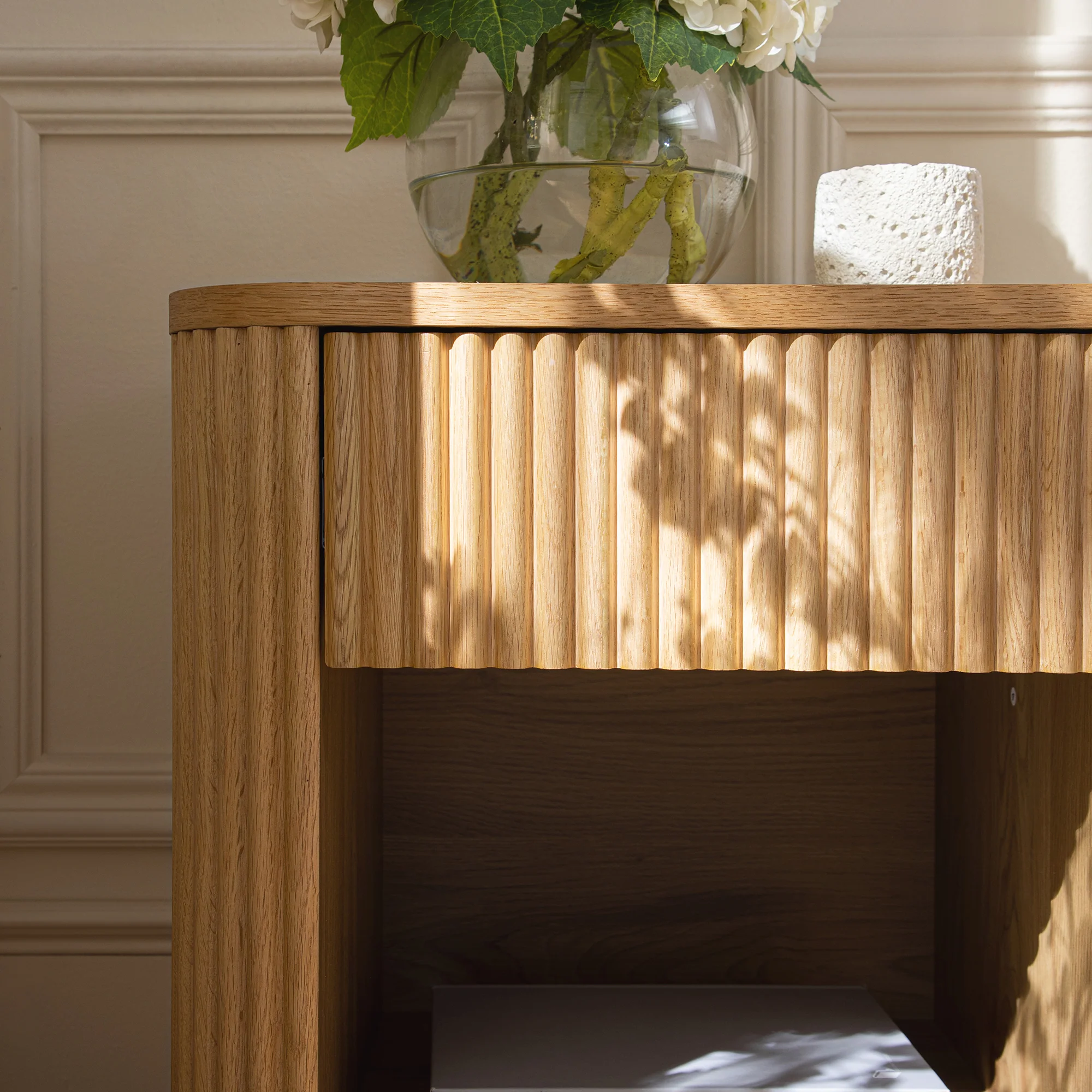 Maru 1-Drawer Bedside Table, Oak - Image 3
