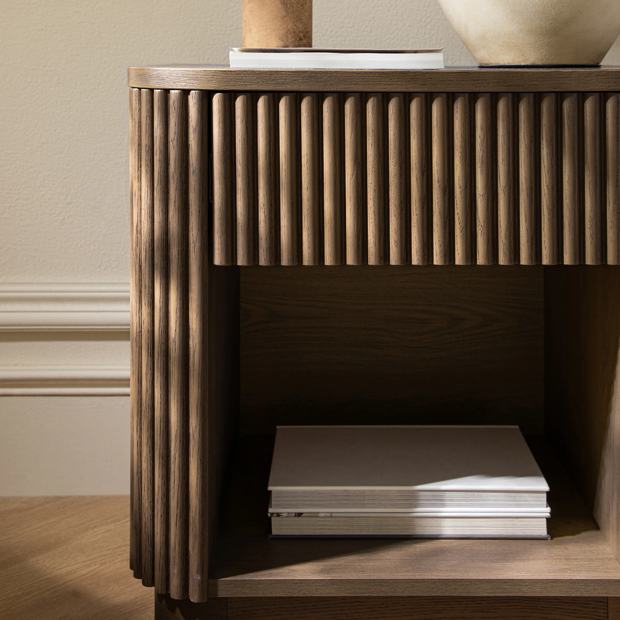 Maru 1-Drawer Bedside Table, Silver Oak - Image 3