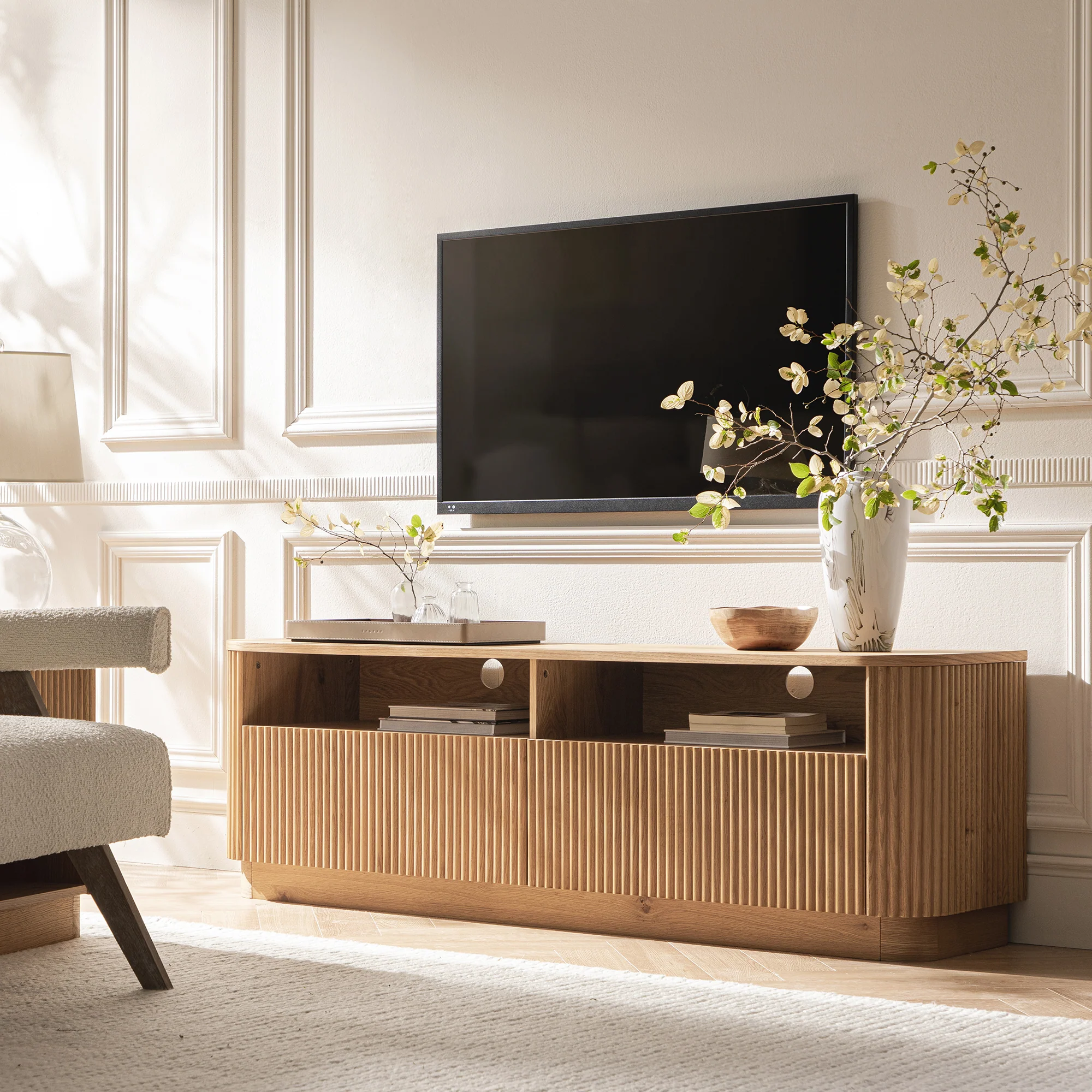 Maru 162cm TV Unit with Drawers, Oak - Image 2