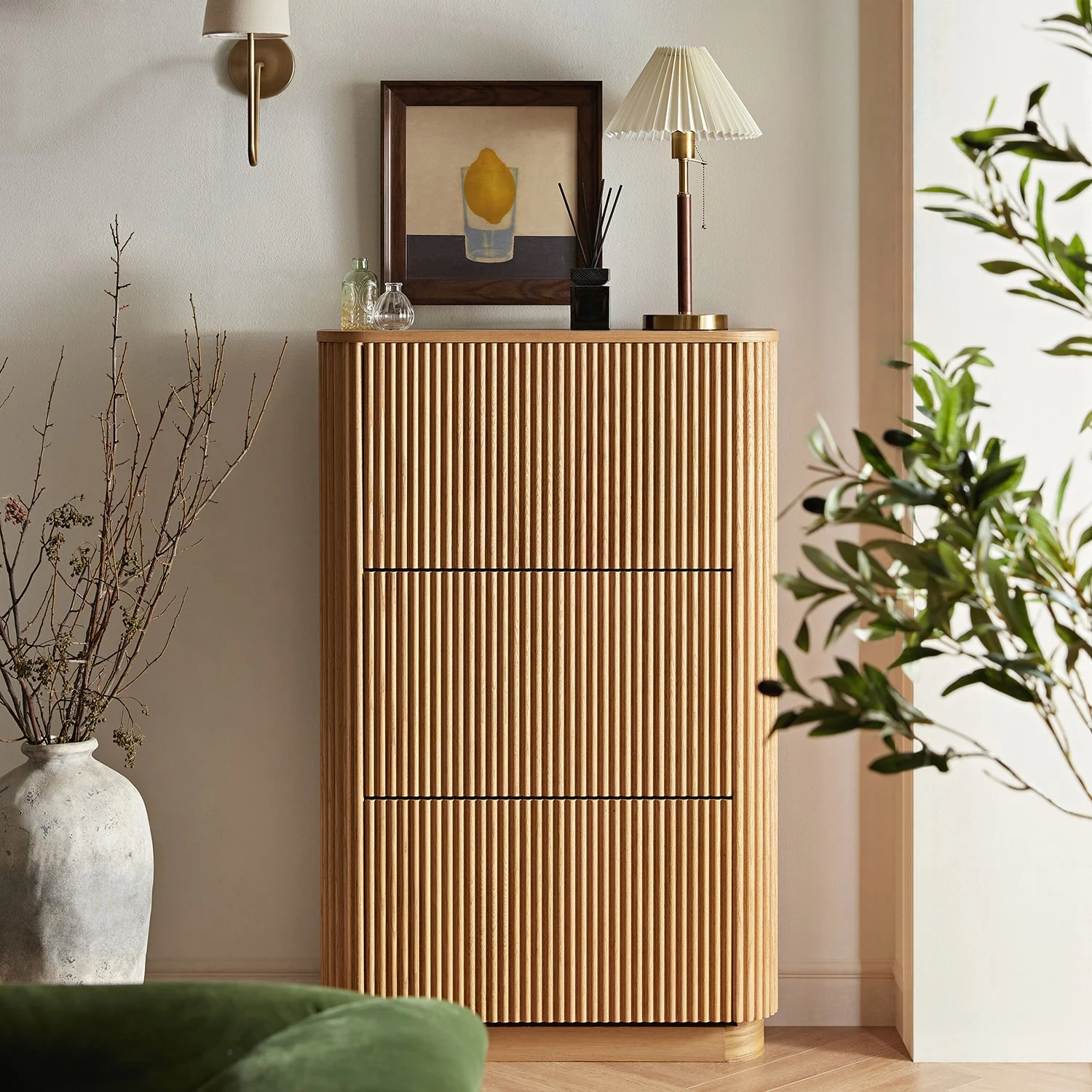 Maru 3-Door Shoe Storage Cabinet, Oak - Image 2