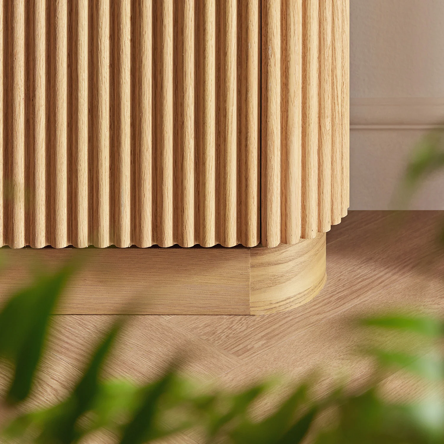 Maru 3-Door Shoe Storage Cabinet, Oak - Image 7