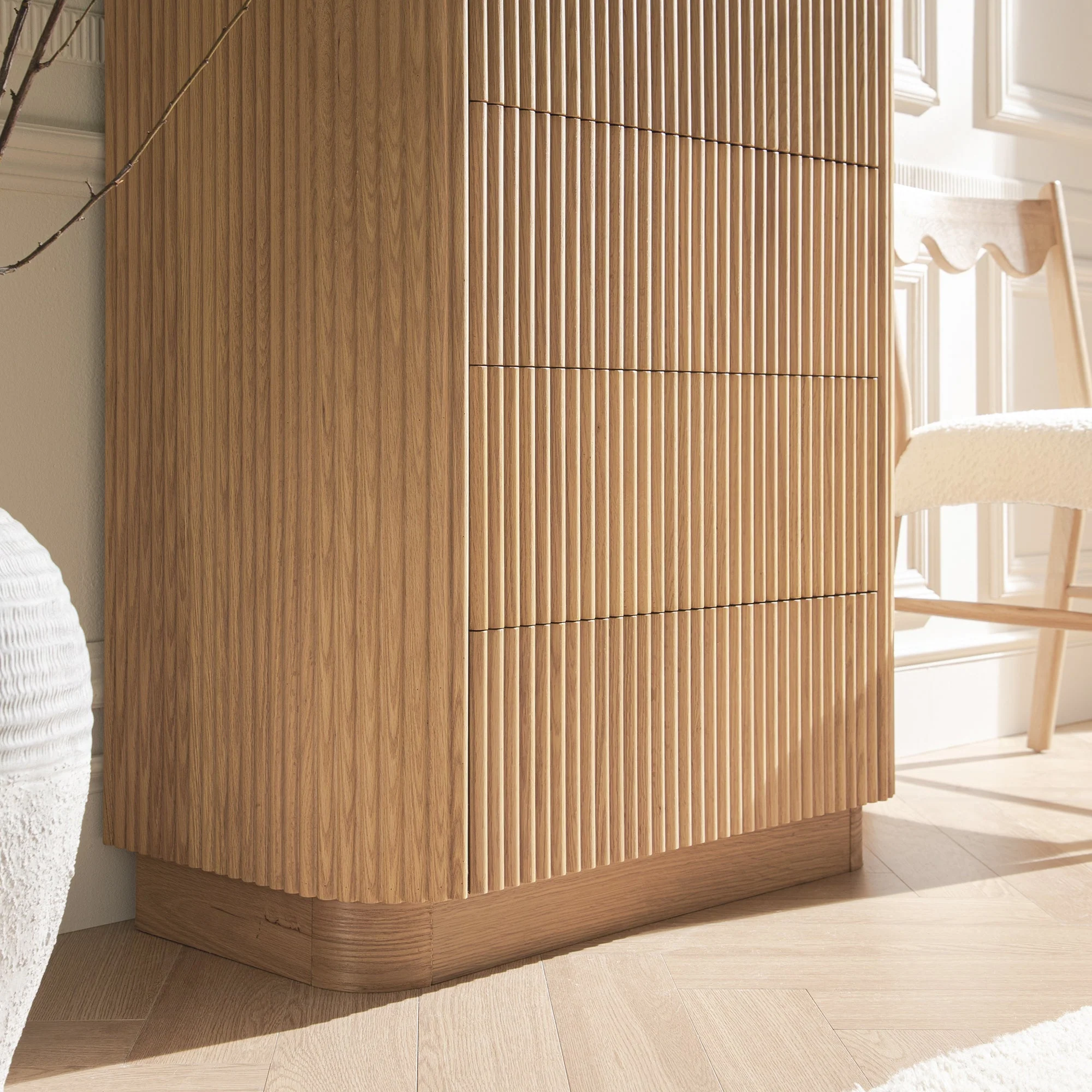 Maru Chest of 5 Drawers, Oak - Image 4