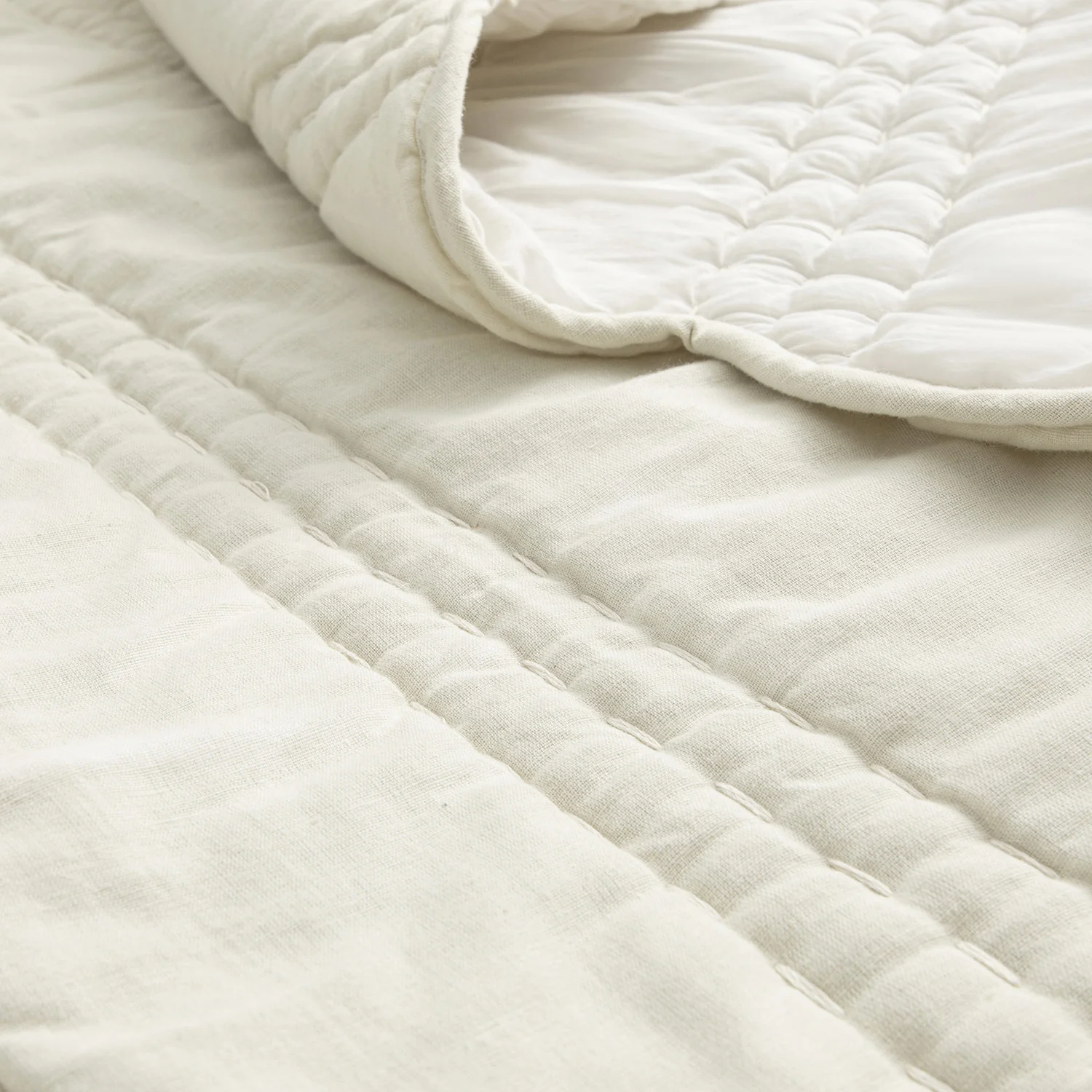 Matilda Cream Scallop Quilted Linen Blend Bedspread - Image 10