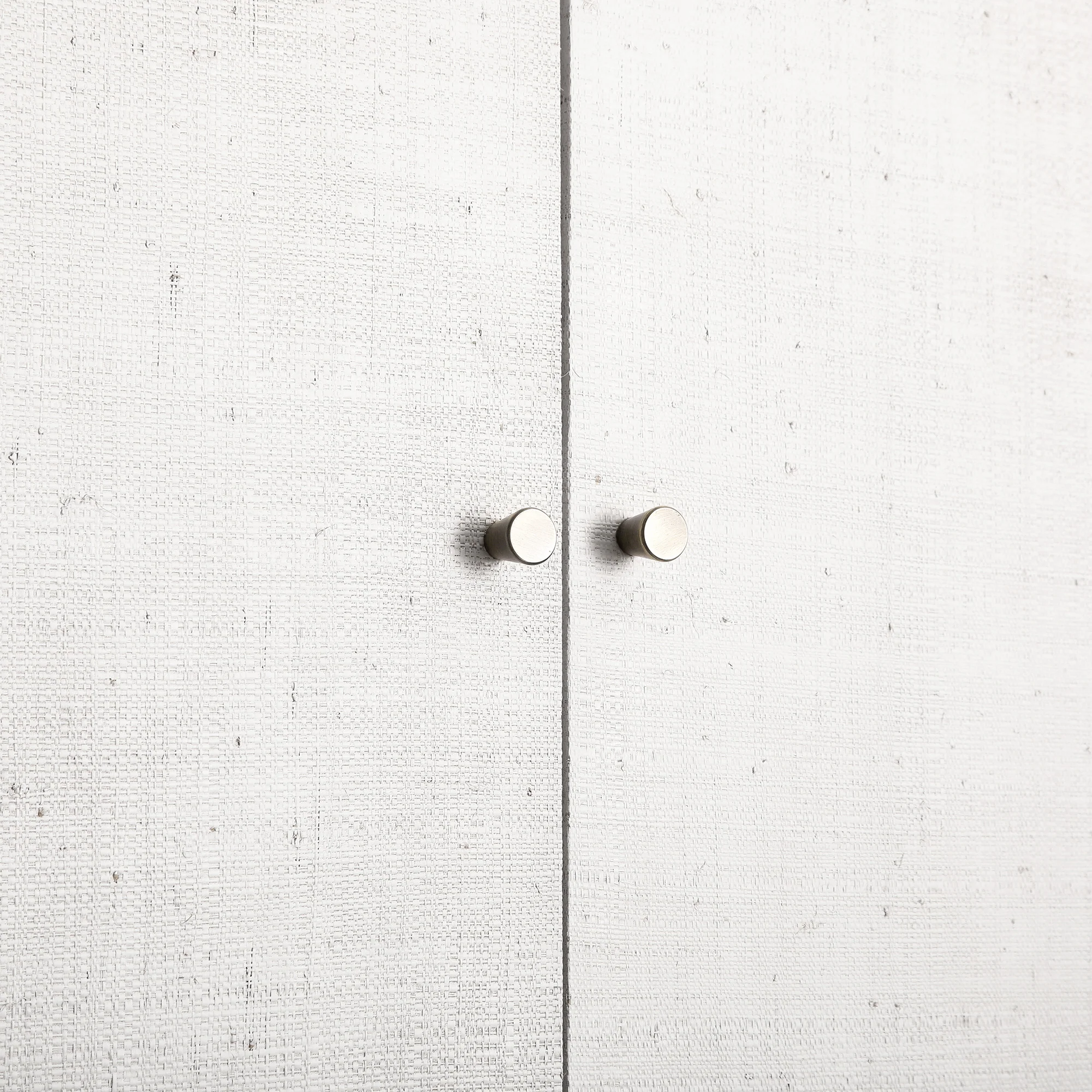 Maude Large Storage Cabinet, Washed White Ash with Raffia - Image 16