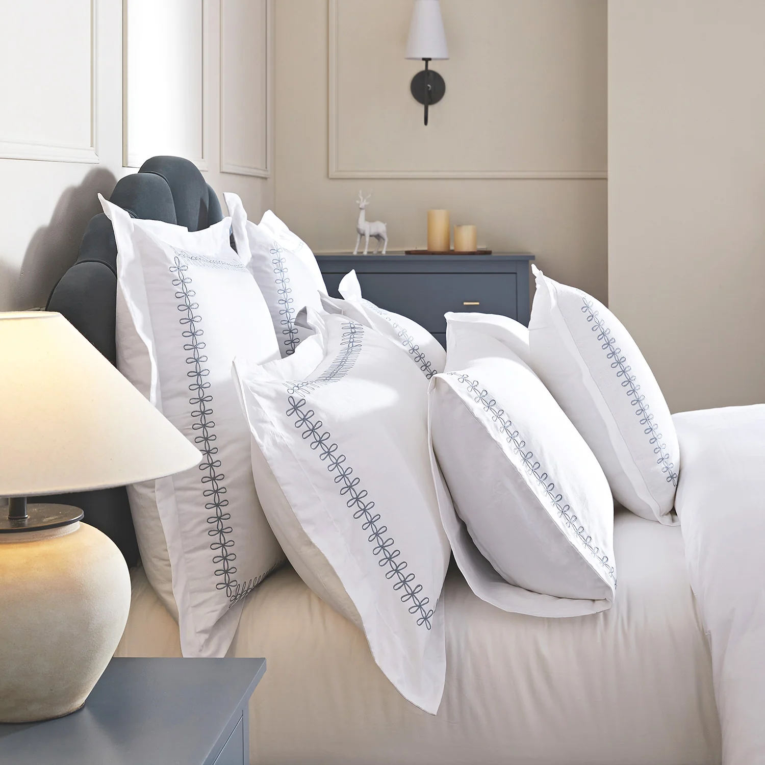 Milano Air Force Blue Knot Embroidered 600 Thread Count Cotton Sateen Regular Pillowcases - Pair - Image 5