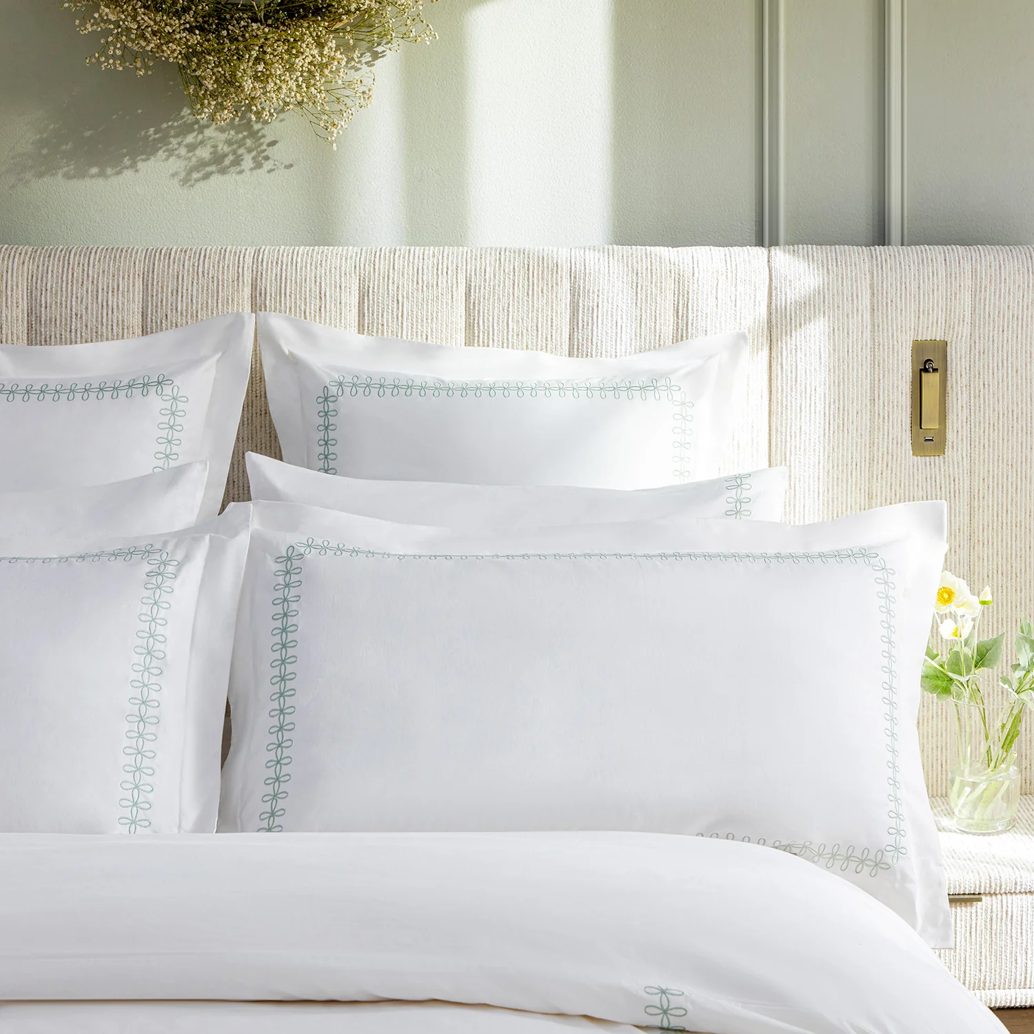 Milano Sea Spray Green Knot Embroidered 600 Thread Count Cotton Sateen King Size Oxford Pillowcases - Pair - Image 3