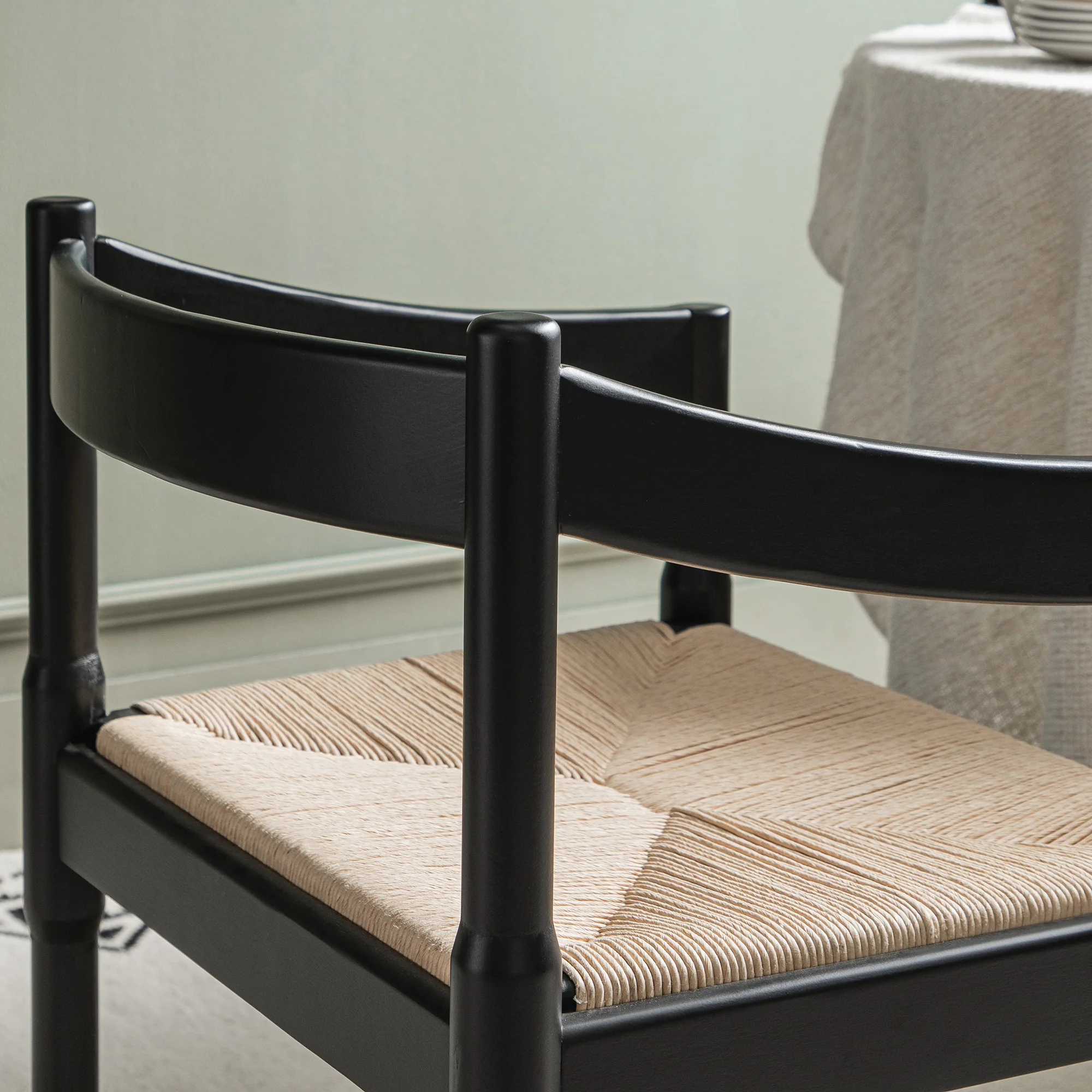 Minley 2-in-1 Carver Chair, Black Matte - Image 10