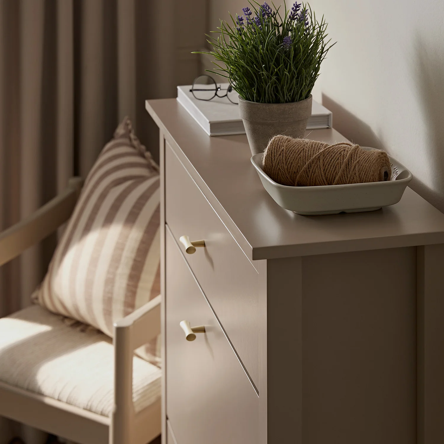 Oakham 2-Tier Shoe Cabinet with Top Drawer, Deep Greige - Image 4
