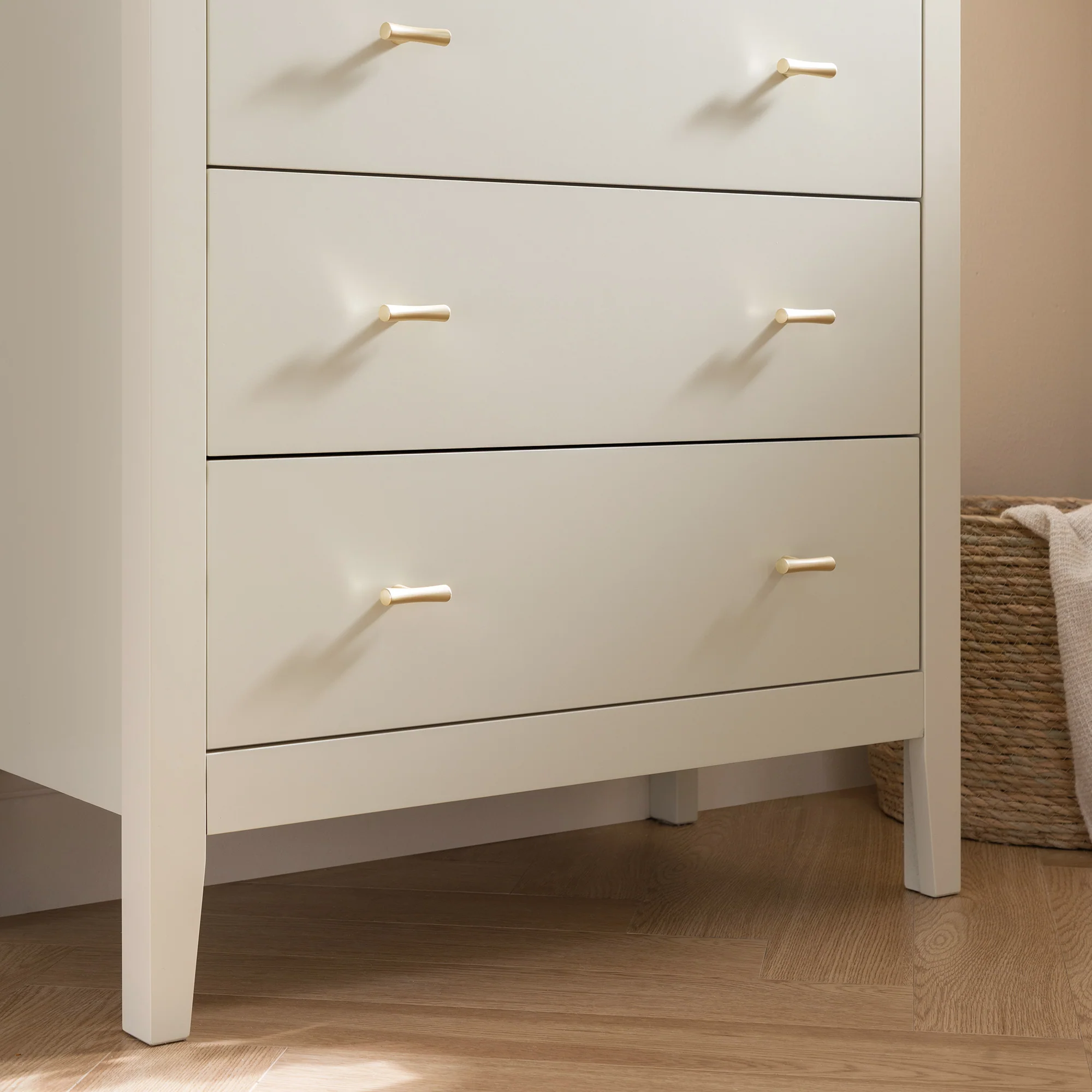 Oakham Chest of 4 Drawers, Shaded White - Image 5