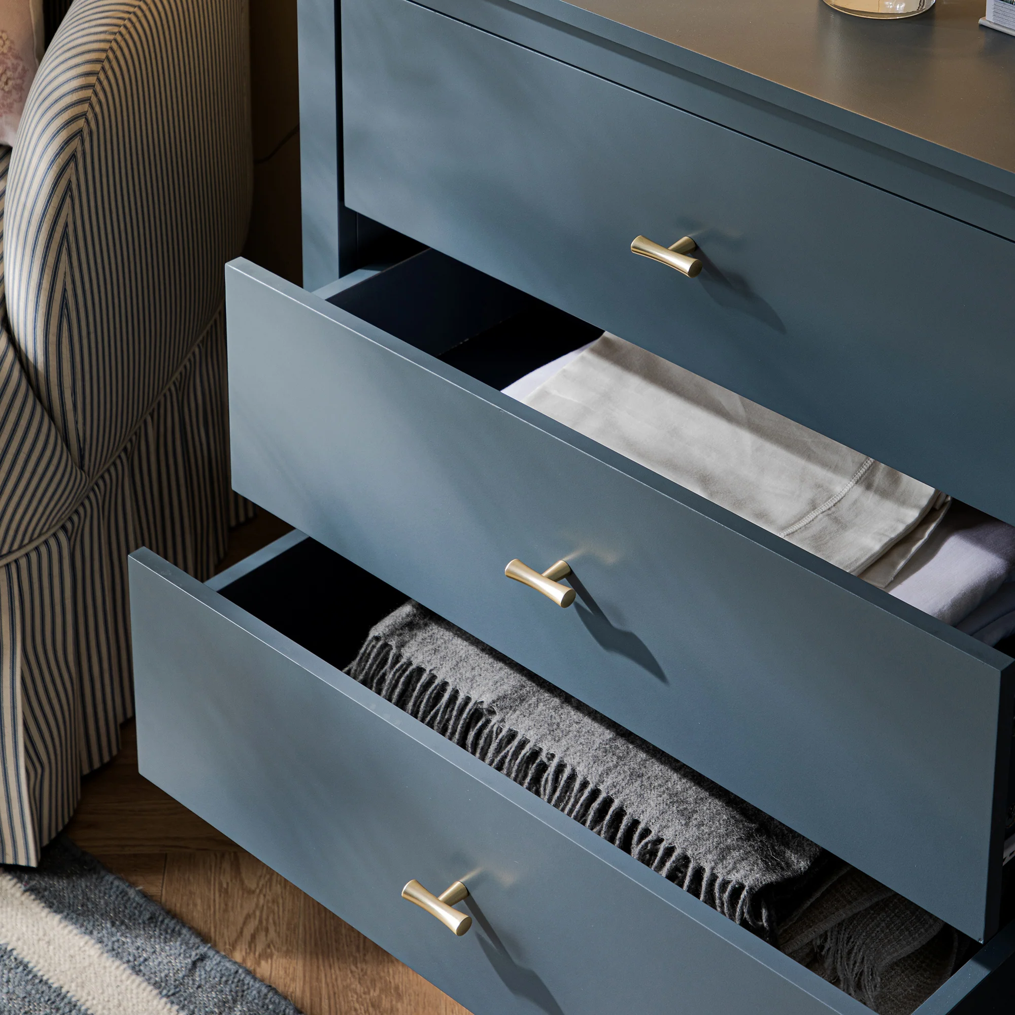 Oakham Chest of 6 Drawers, Stormy Blue - Image 5