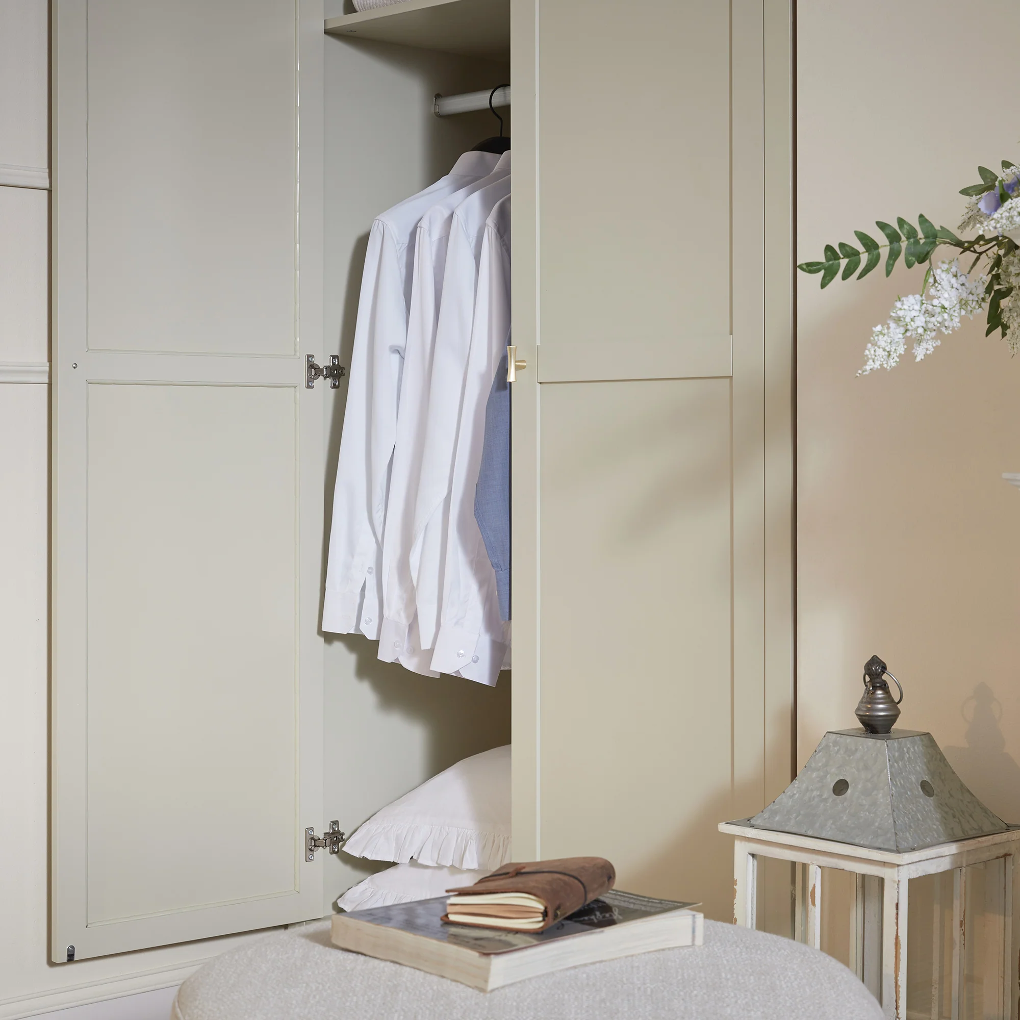 Oakham Double Wardrobe, Shaded White - Image 3