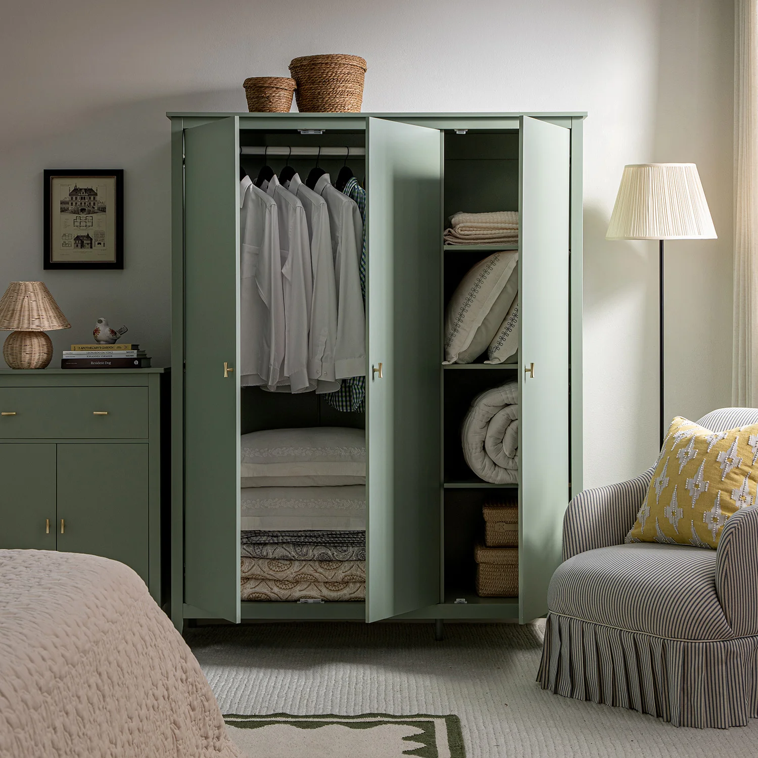 Oakham Triple Wardrobe, Desert Sage - Image 3