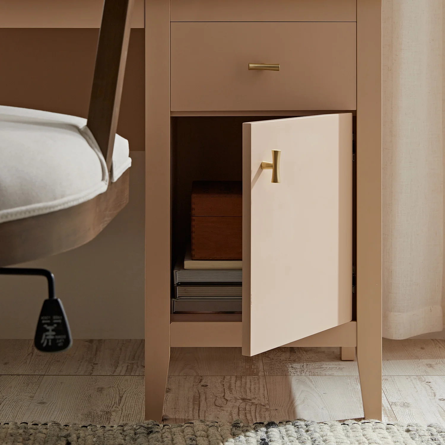 Oakham Writing Desk, Nude Pink - Image 5