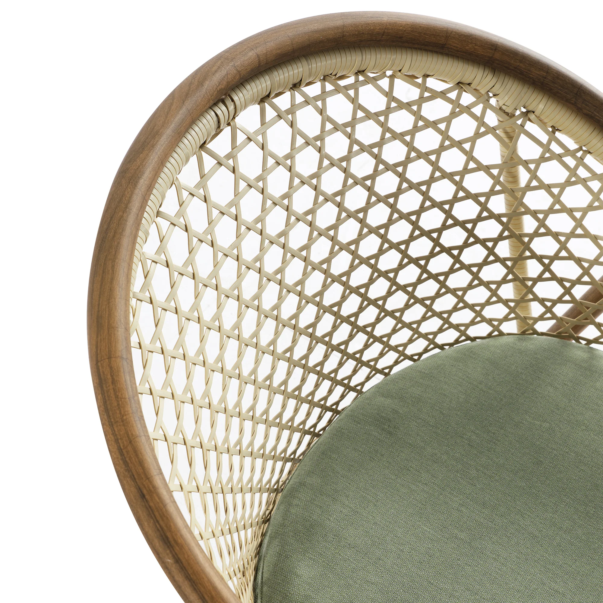 Pienza Outdoor Rattan 4-Seater Round Dining Set, Sage Green Fabric with Light Walnut Frame - Image 13