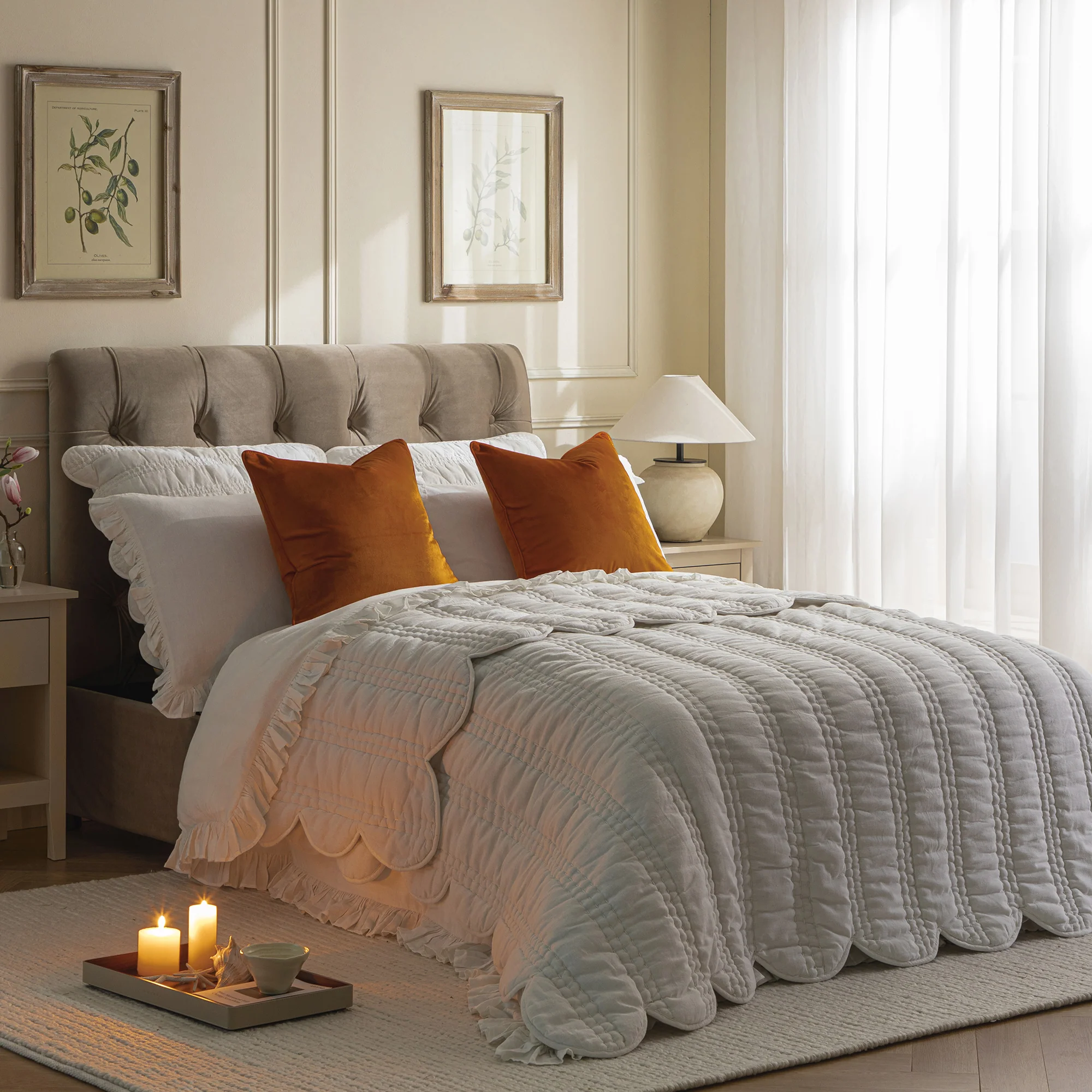 Portland Small Double Buttoned Fold-Out Bed in Ottoman, Mink Velvet - Image 2