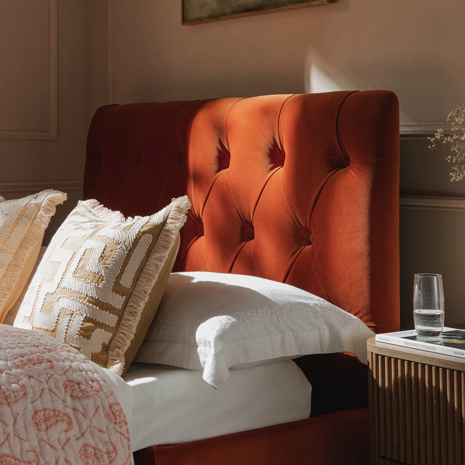 Portland Small Double Buttoned Fold-Out Bed in Ottoman, Rust Velvet - Image 8