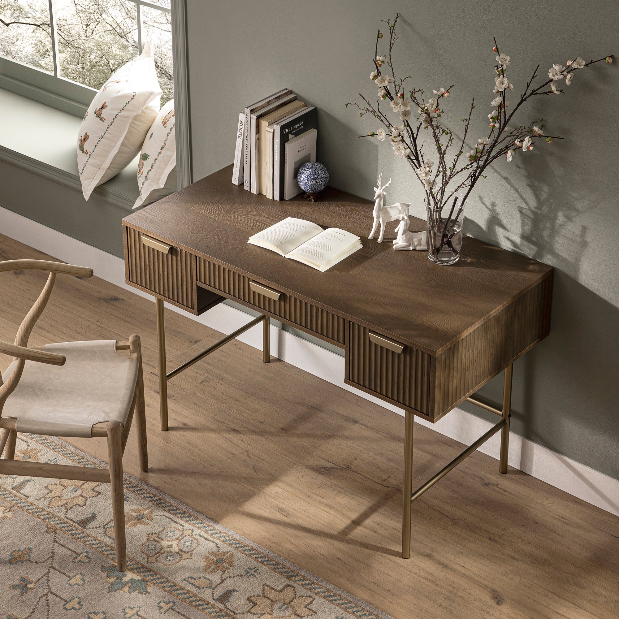 Richmond Ridged Dressing Table, Dark Ash - Image 3