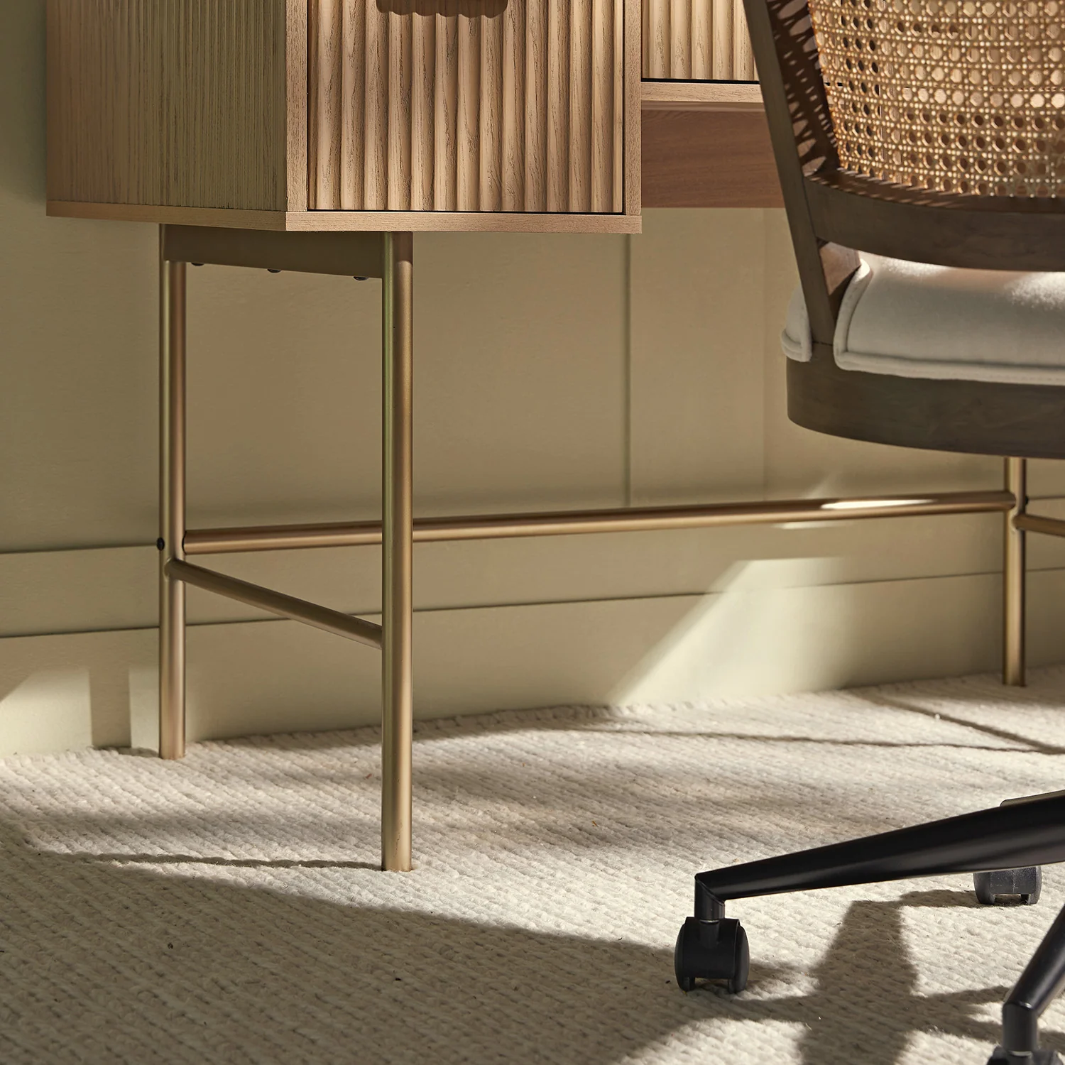 Richmond Ridged Dressing Table, Light Ash - Image 5