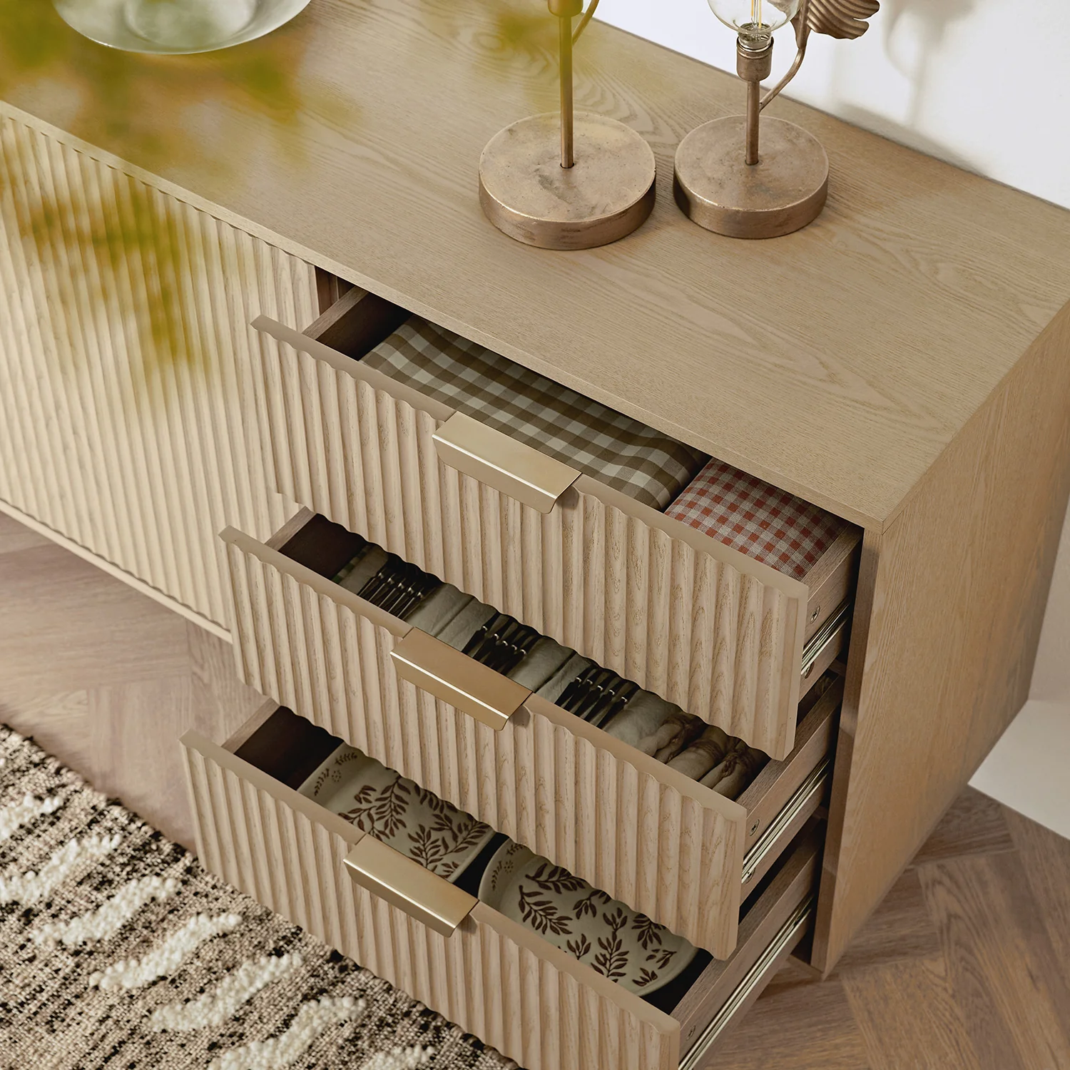 Richmond Ridged Large Sideboard, Light Ash - Image 5