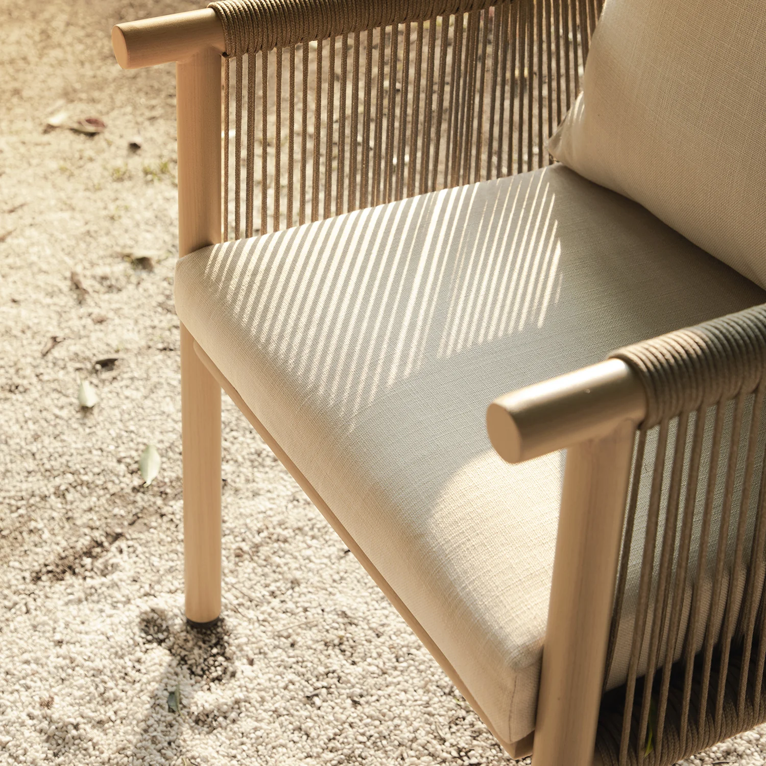 Soller Indoor and Outdoor Rope Weave 4-Seater Square Dining Set - Image 8