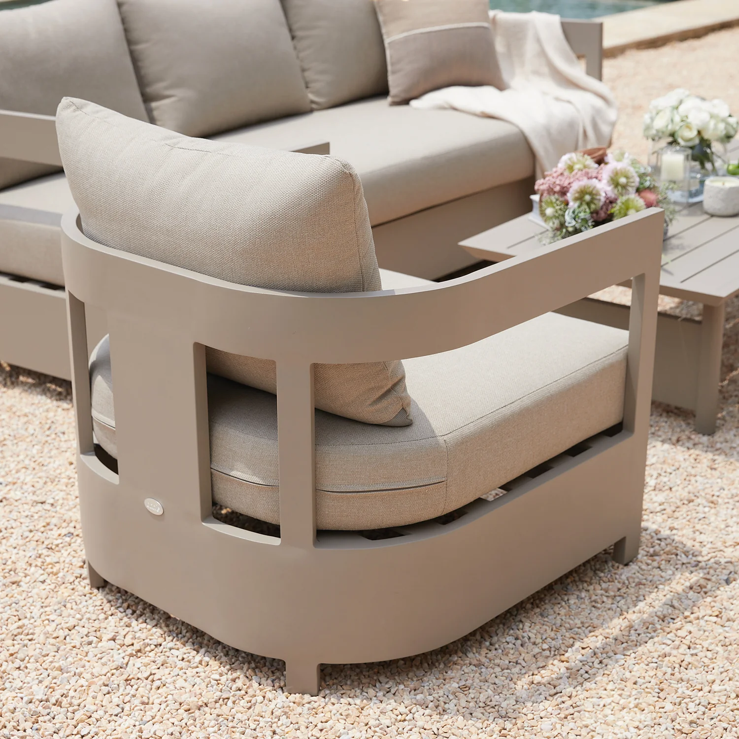 Stanford Outdoor 5-Seater Sofa Set, Taupe with Light Taupe Fabric - Image 9