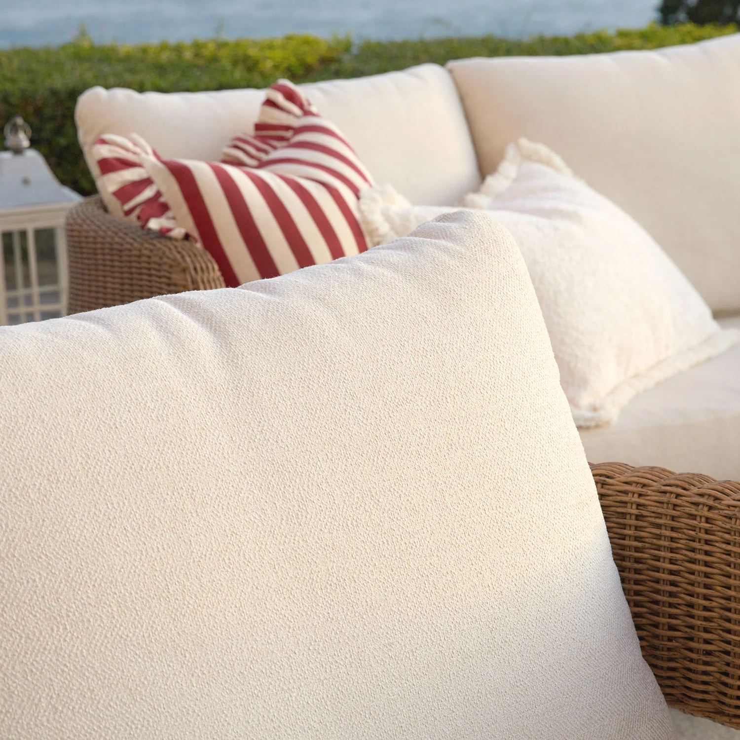 Stanford Round Wicker Outdoor 5-Seater Sofa Set, Natural - Image 6