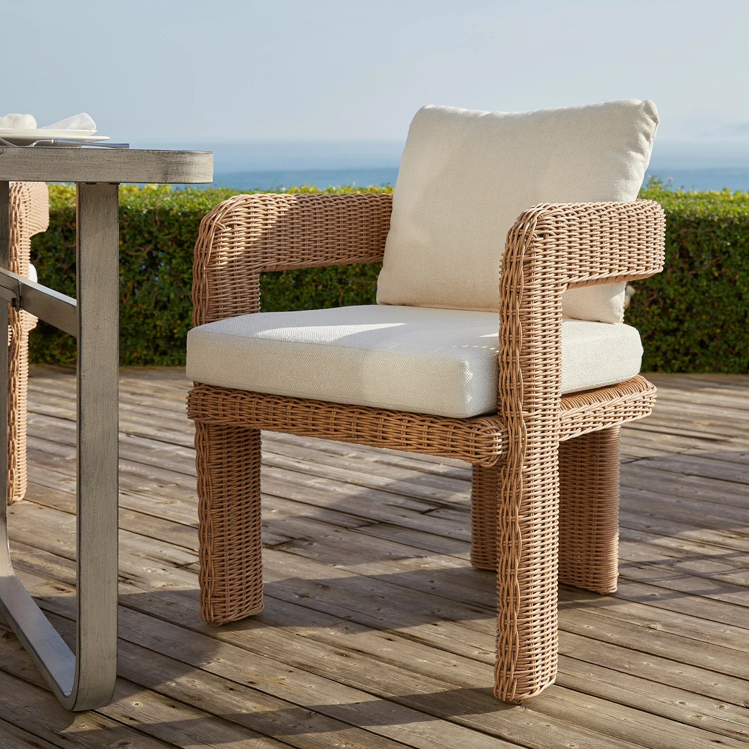 Stanford Round Wicker Outdoor 6-Seater Rectangular Dining Set, Natural - Image 5