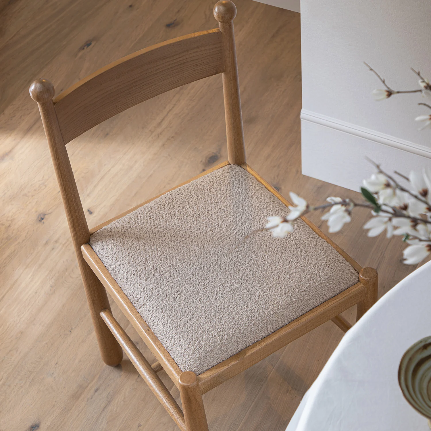 Tama Dining Chair, Light Taupe Boucle | Natural Oak Frame - Image 4