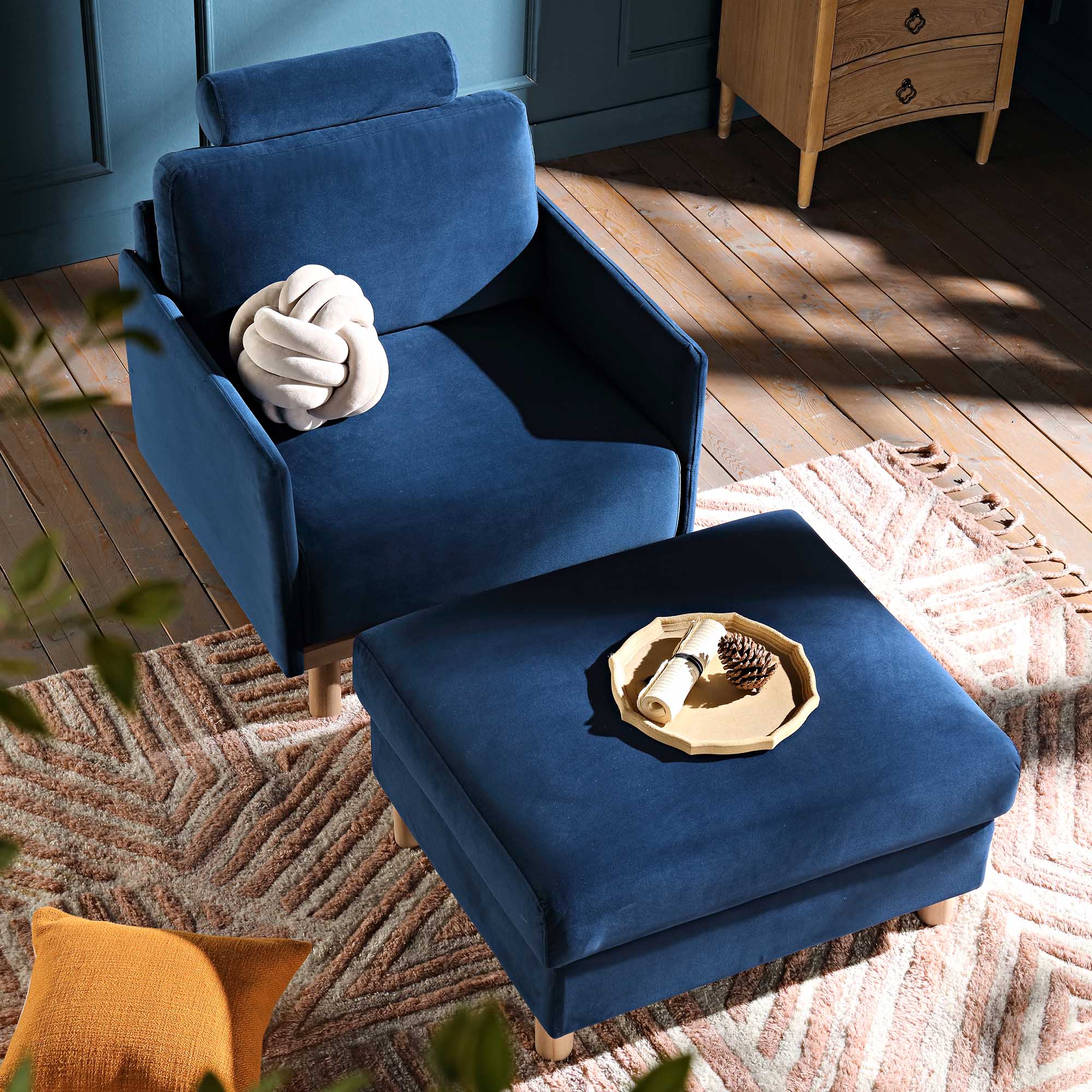 Timber Navy Blue Velvet Armchair - Image 4