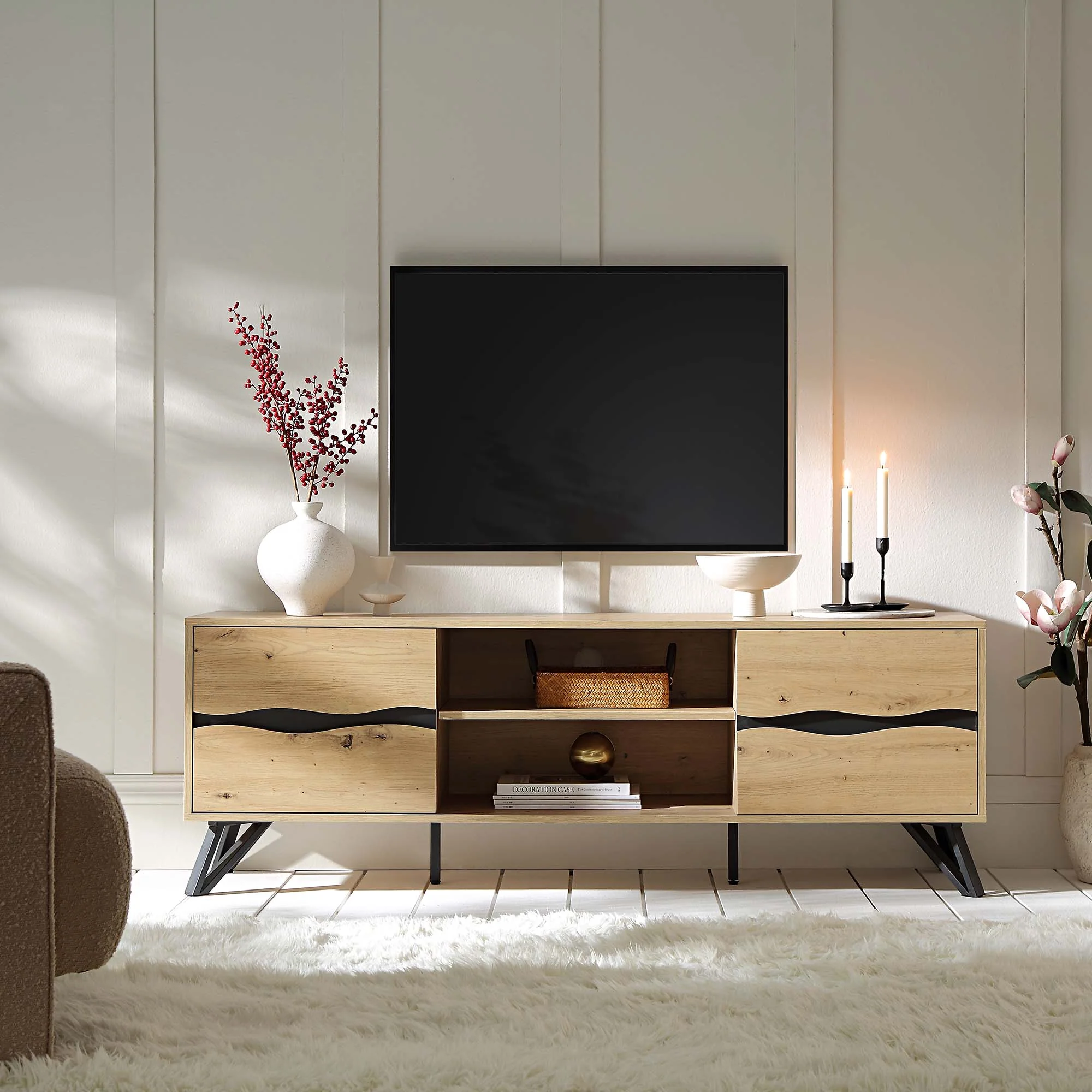 Weston Oak Effect Wide TV Unit - Image 2