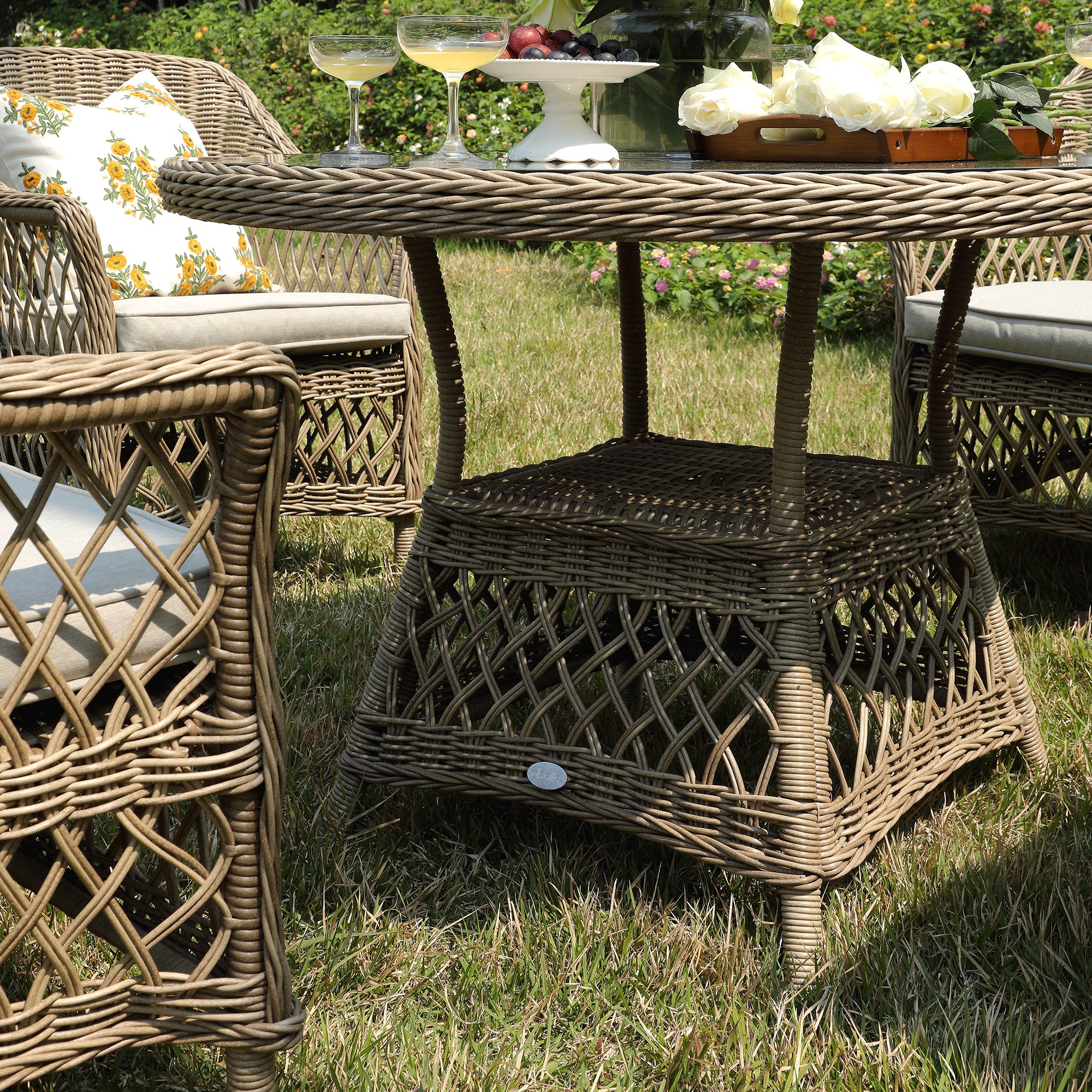 Willowbrook Lattice Weave Rattan 4-Seater Round Dining Set, Natural - Image 4