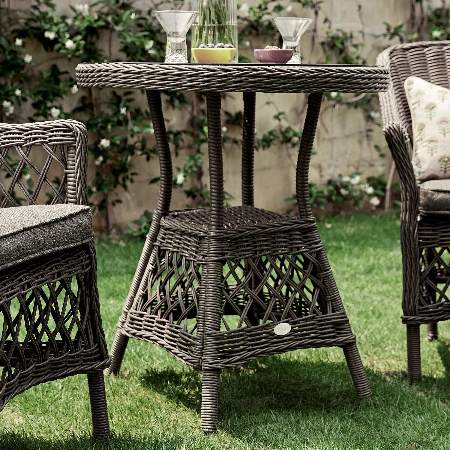 Willowbrook Lattice Weave Rattan Bistro Set, Dark Grey - Image 4